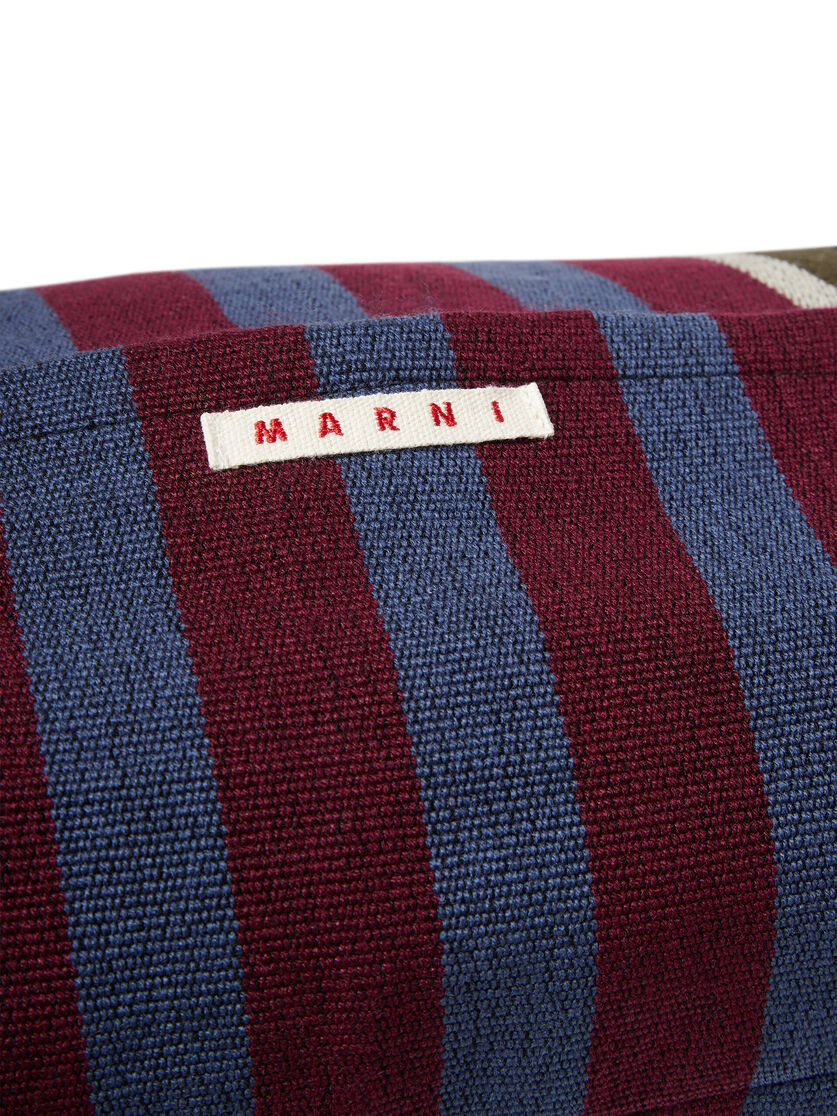 Funda de almohada rectangular MARNI MARKET de poliéster con rayas verticales de color verde, borgoña y azul pálido - Muebles - Image 3