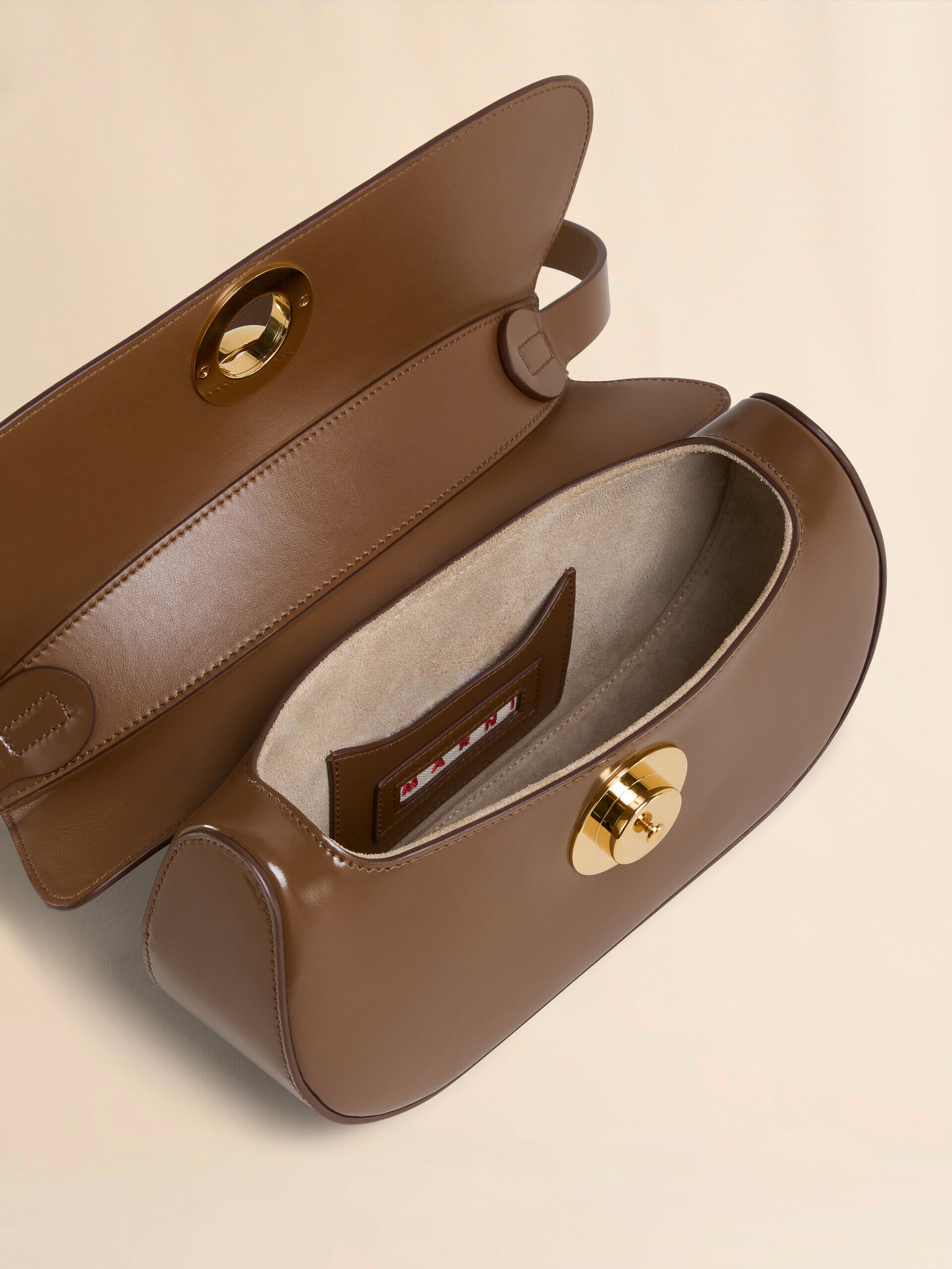 ★MARNI★ マルニレザー製 Butterfly ミディアム ホーボーバッグ Black leather Butterfly medium hobo bag | Marni