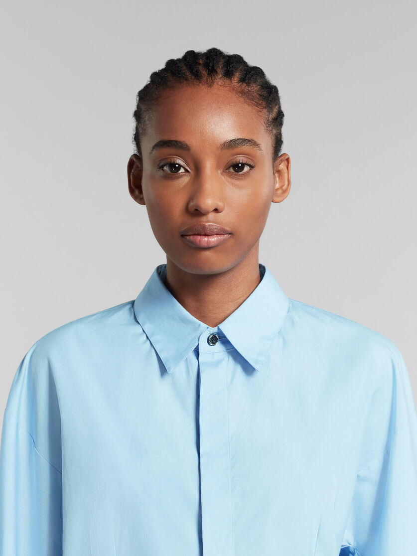 Blue organic poplin shirt with gathered back - Shirts - Image 4