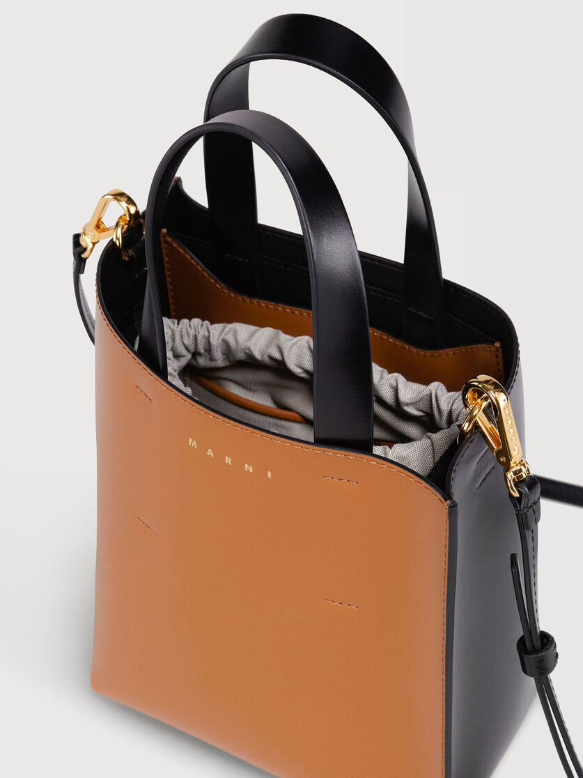 Museo Mini Bag in black and brown leather, Image 4