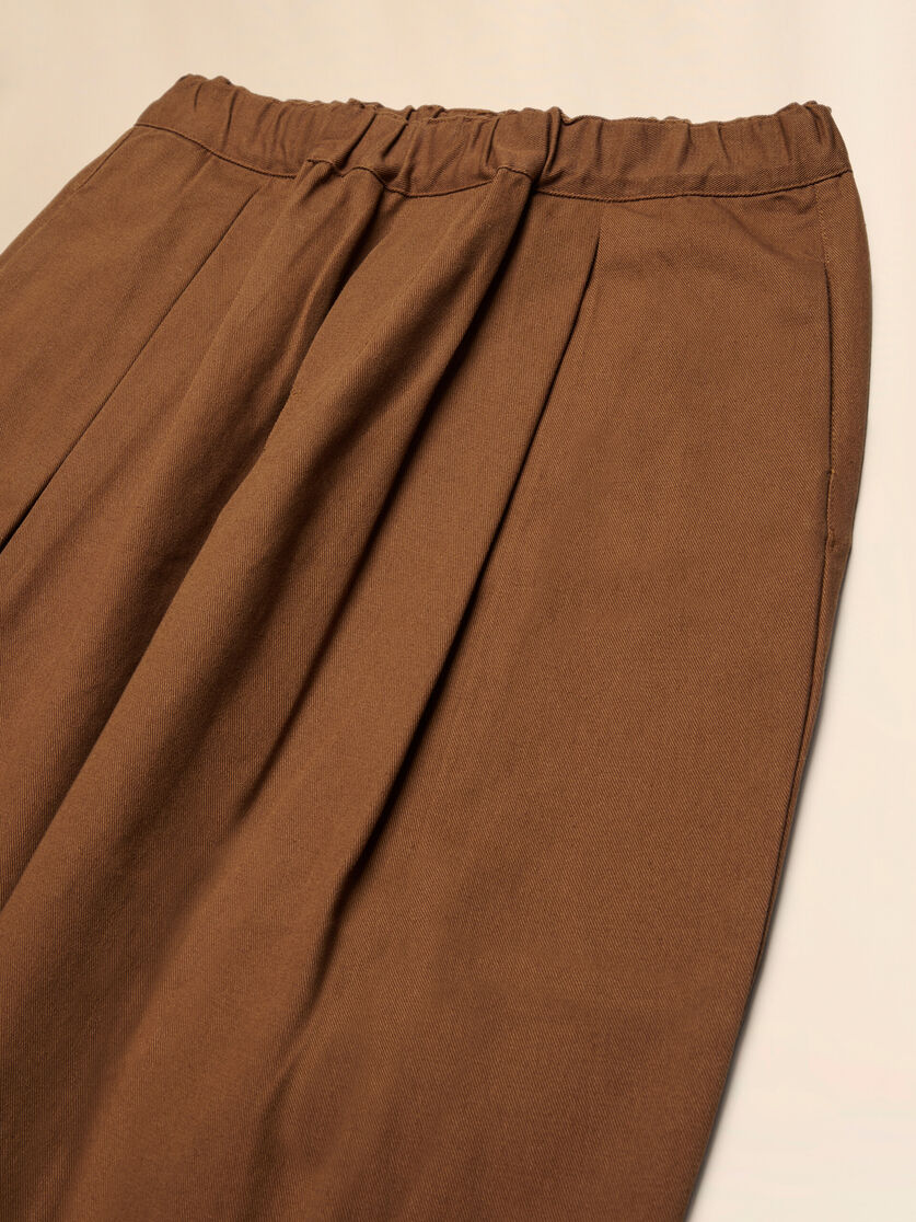 Brown pleated pants with embroidered Marni logo - Pants - Image 3