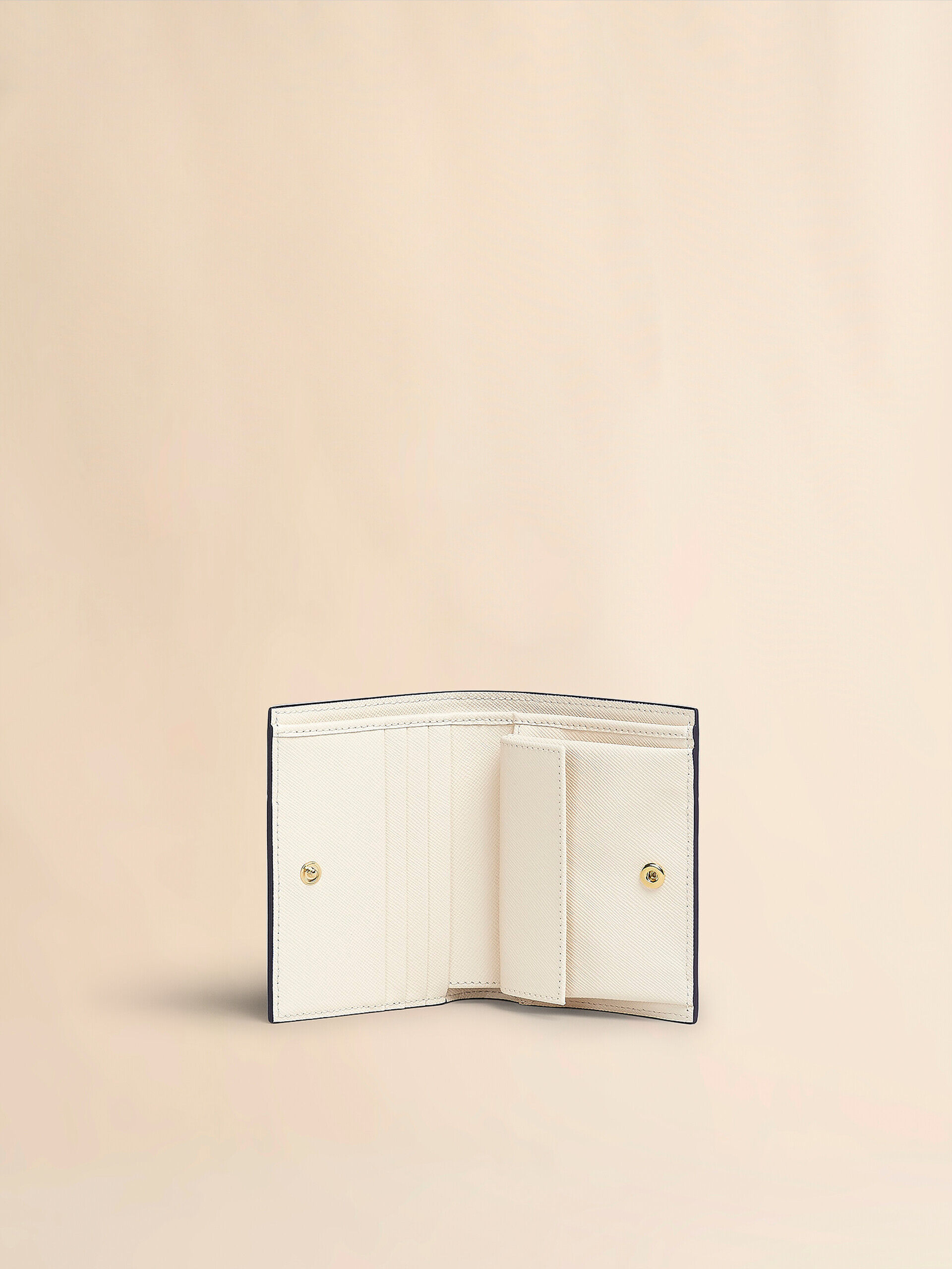 MARNI☆SAFFIANO LEATHER BI-FOLD WALLET コンパクト財布 Light green, beige and white saffiano leather bi-fold wallet