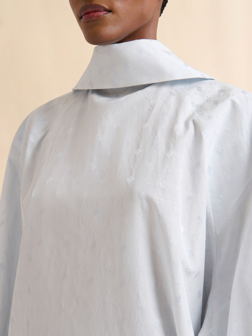 Blue viscose balloon top with jacquard motif - Shirts - Image 4