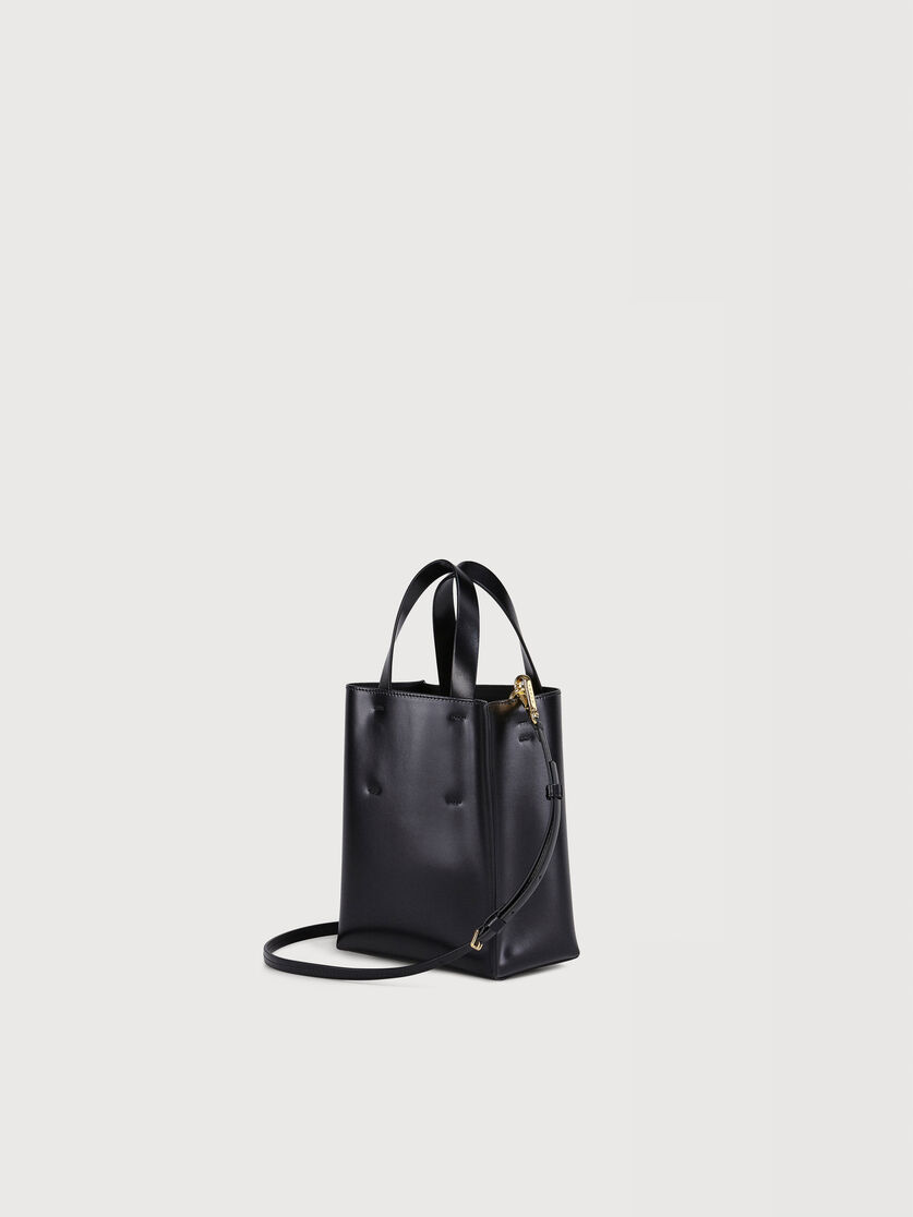 Mini-Tasche Museo aus schwarzem Leder, Image 2