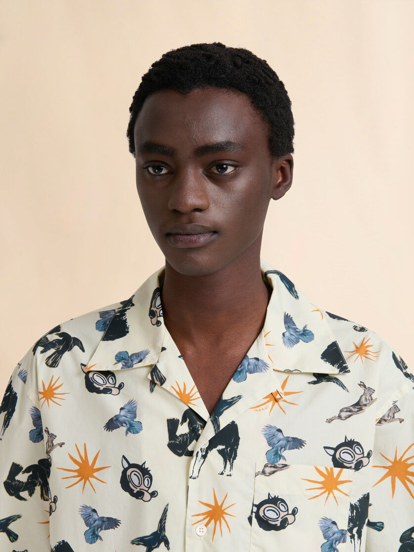 Blue poplin bowling shirt with Wolves, Ravens and Doves print - Shirts - Image 4