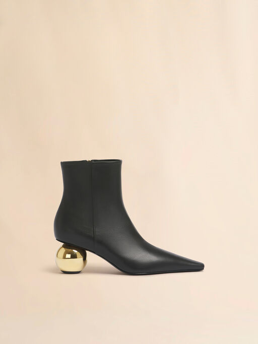 Black leather ankle boot - Boots