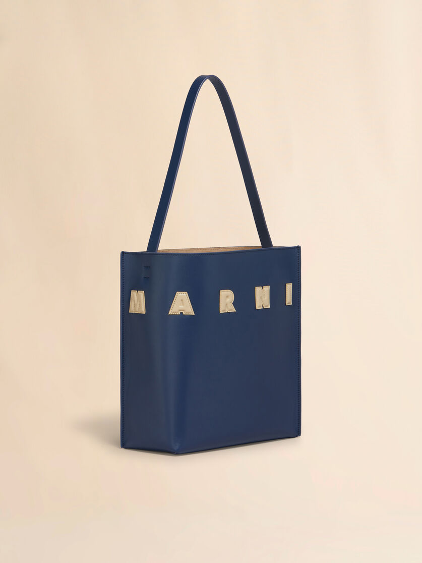 ブルー レザー製 Museo スモールホーボーバッグ、マルニロゴ入り | Marni