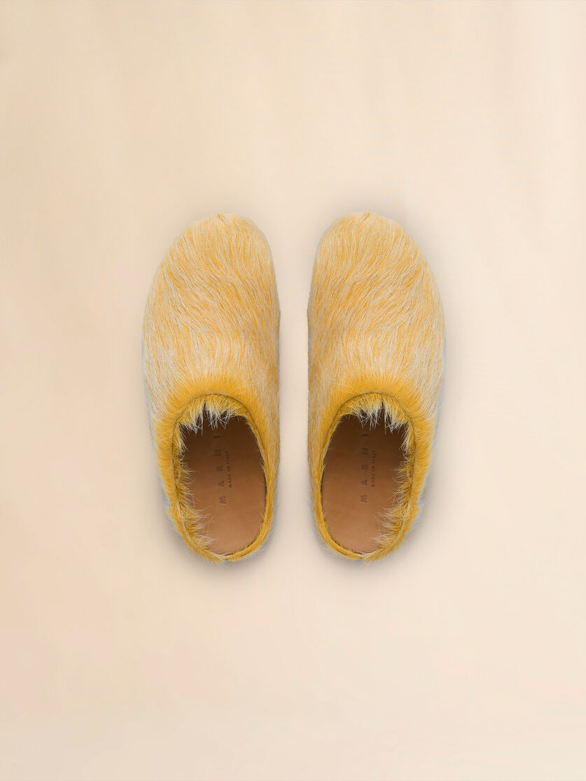 Blue-grey long hair calfskin Fussbett sabot - Clogs - Image 4