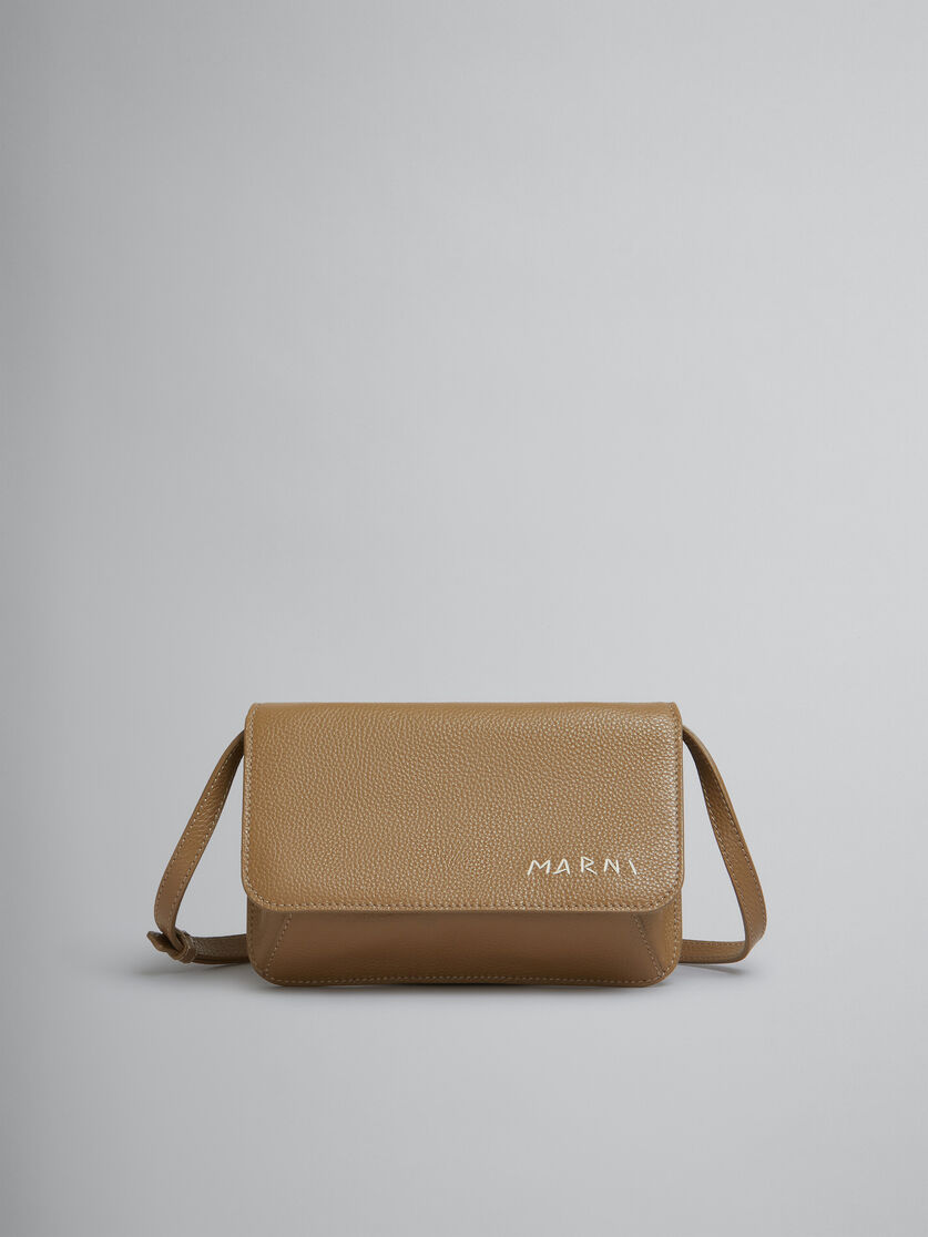 ブラウン レザーショルダーバッグ、マルニメンディング刺繍入り | Marni