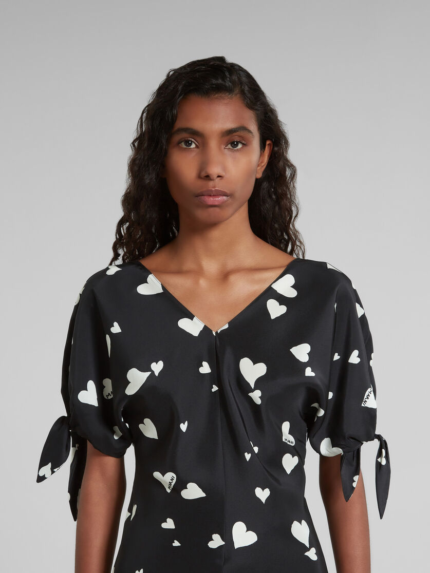 Black silk bow-sleeve top with Bunch of Hearts print - Shirts - Image 4