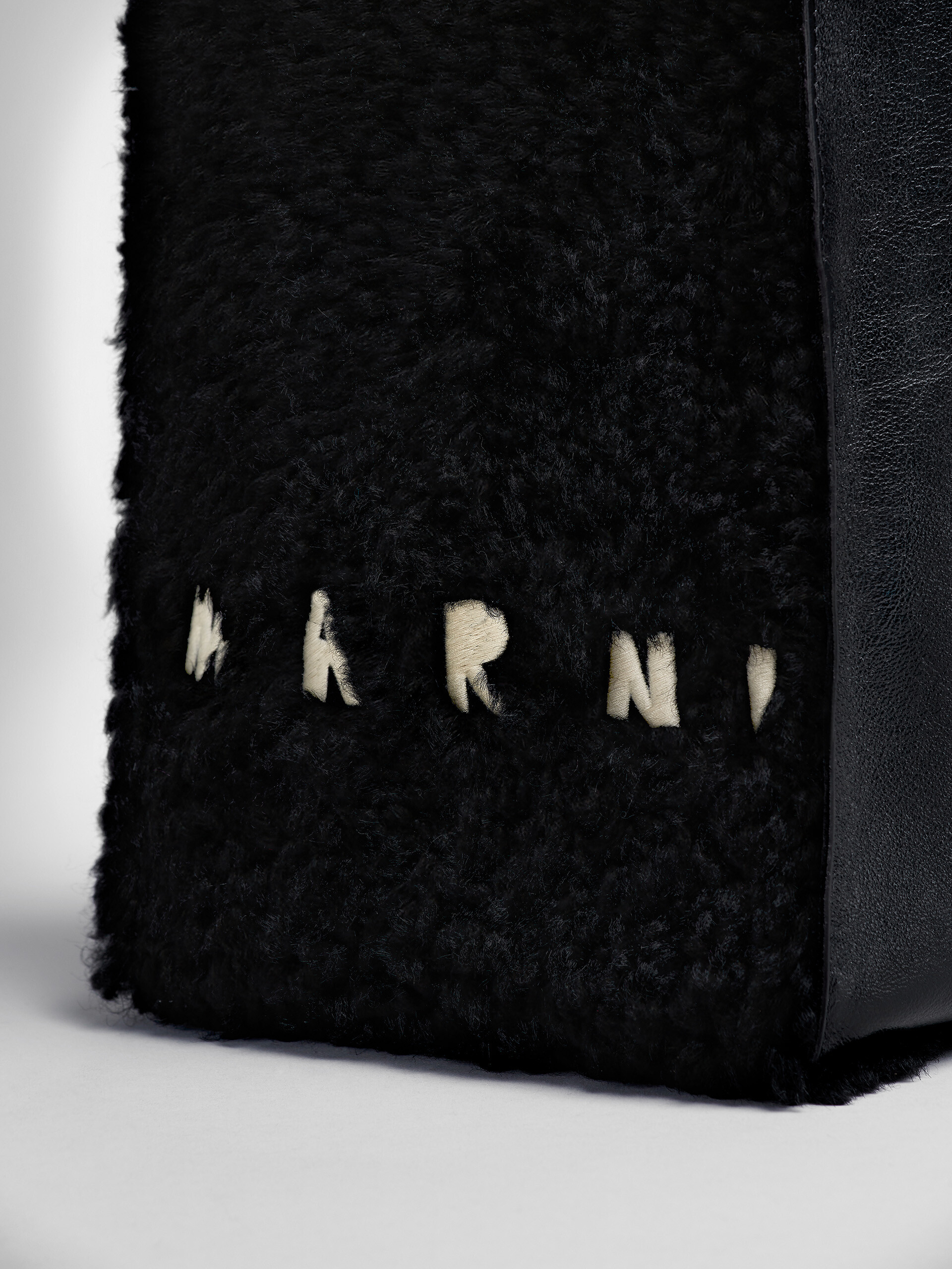 MUSEO SOFT mini bag in black shearling - Shopping Bags - Image 5