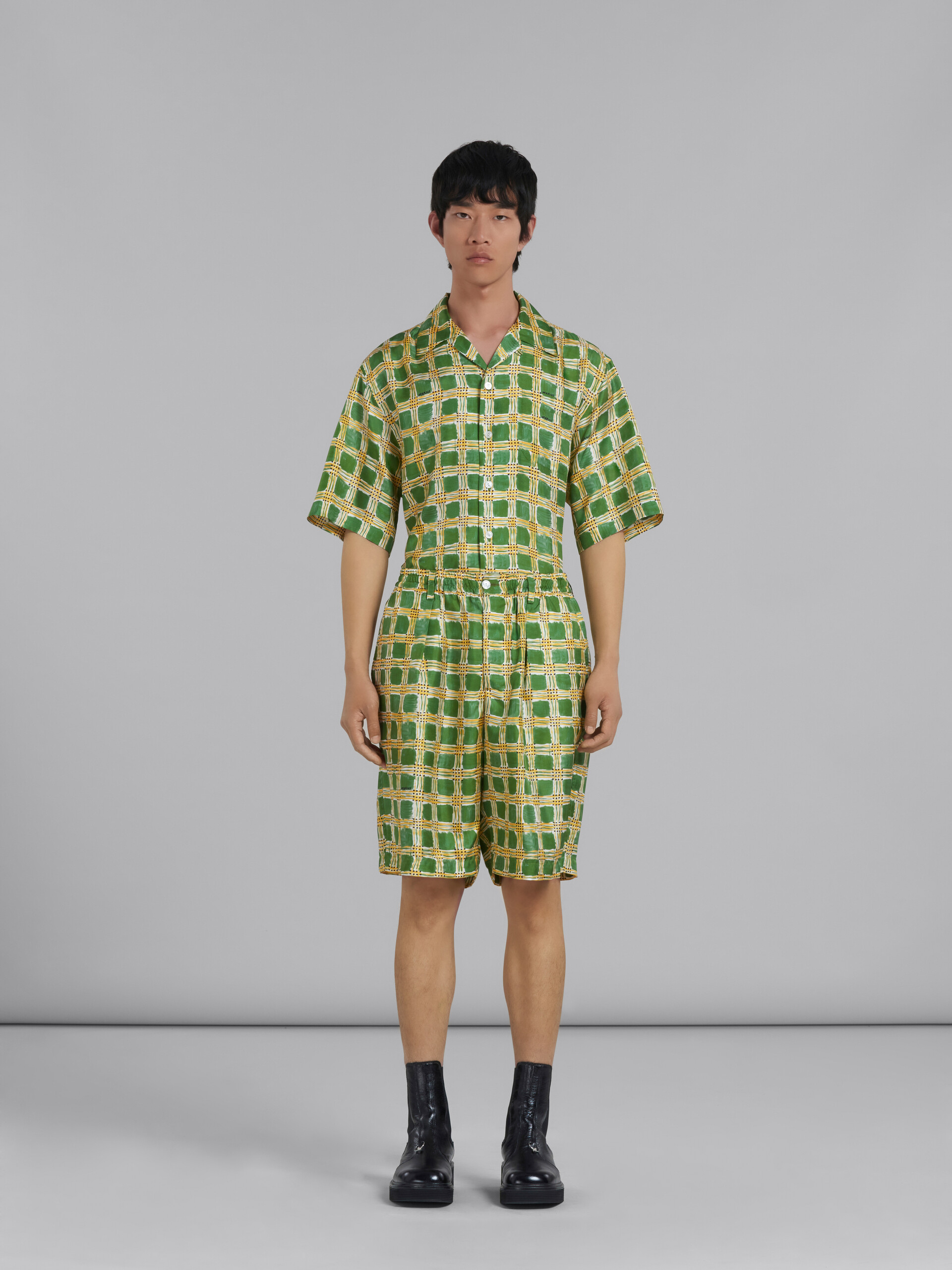 Green silk twill shorts with Check Fields print - Pants - Image 2