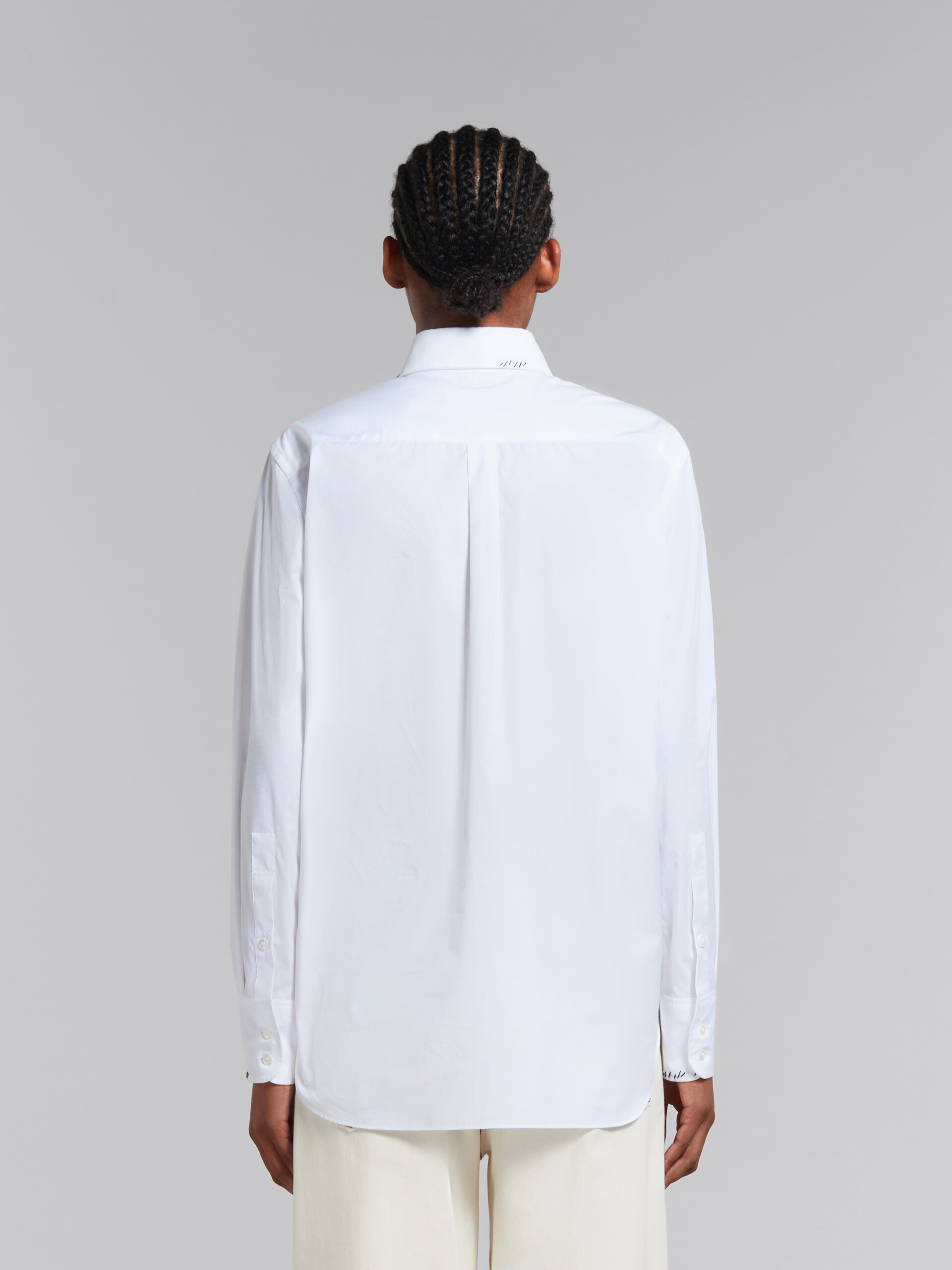 White organic poplin shirt with Marni mending - Shirts - Image 3