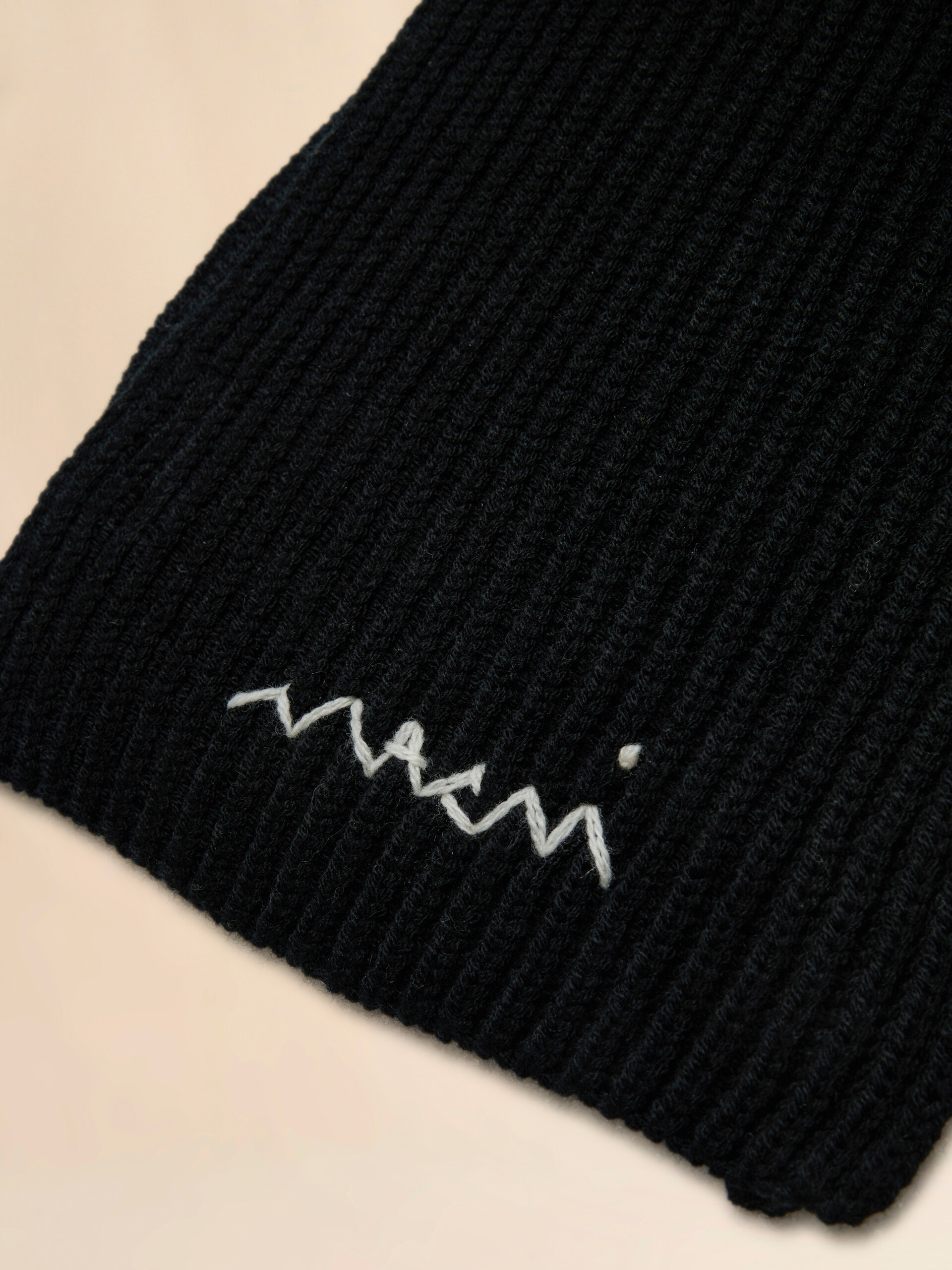 Pink wool blend scarf with Marni Symbol - Scarves - Image 3
