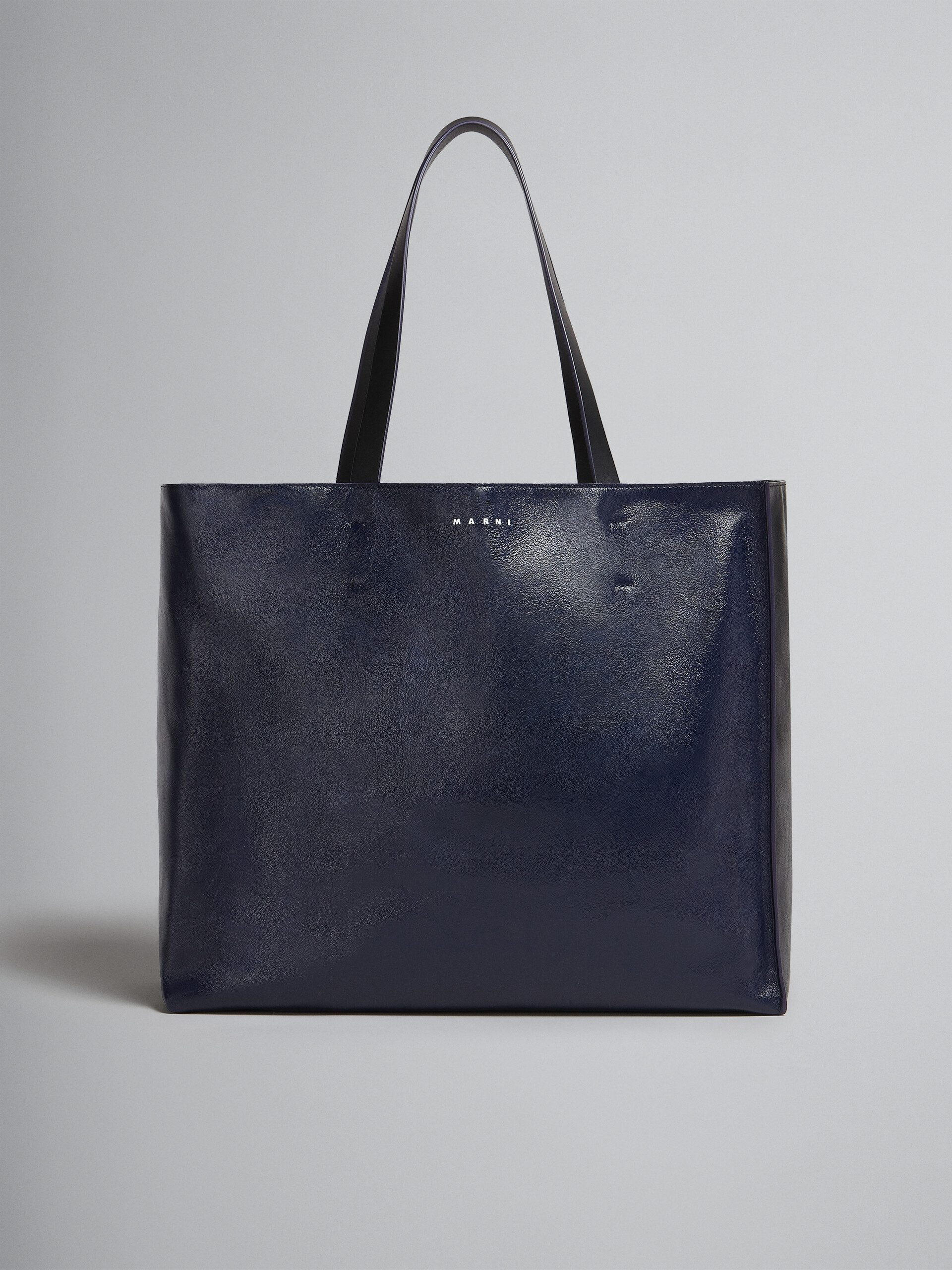 Museo Soft Bag in blue and black leather - Shopping Bags - Image 1