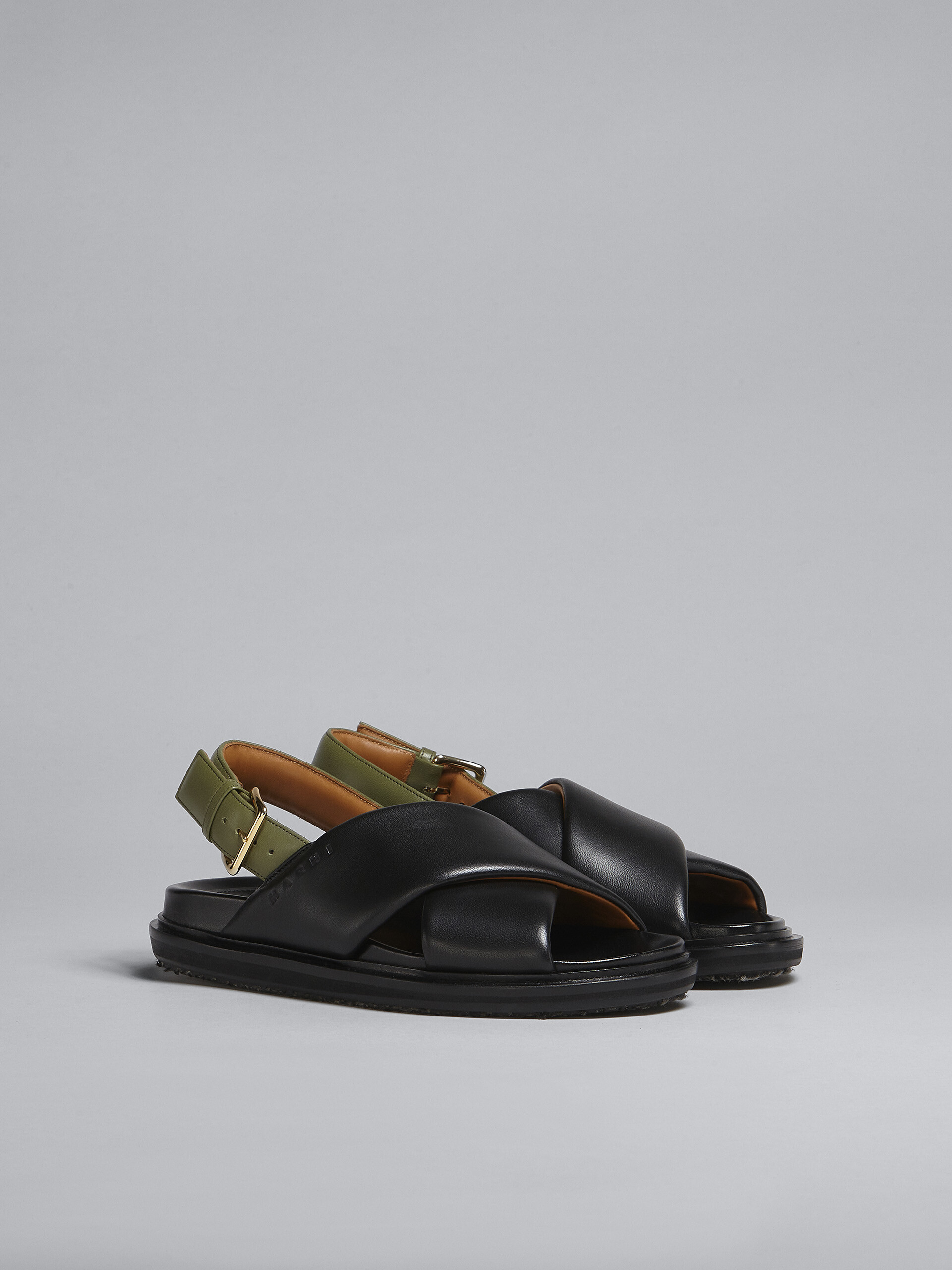 블랙 및 그린 가죽 퍼스베트 - Sandals - Image 2