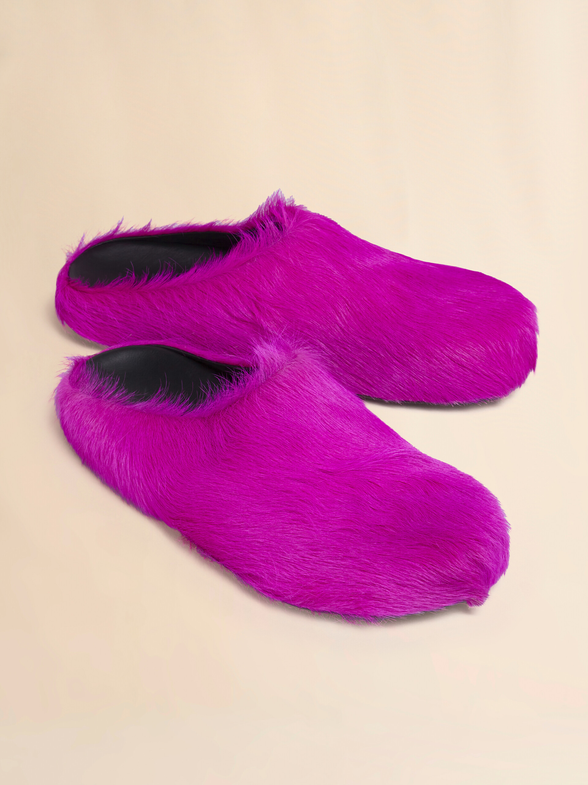 Blue long hair calfskin Fussbett sabot - Clogs - Image 5