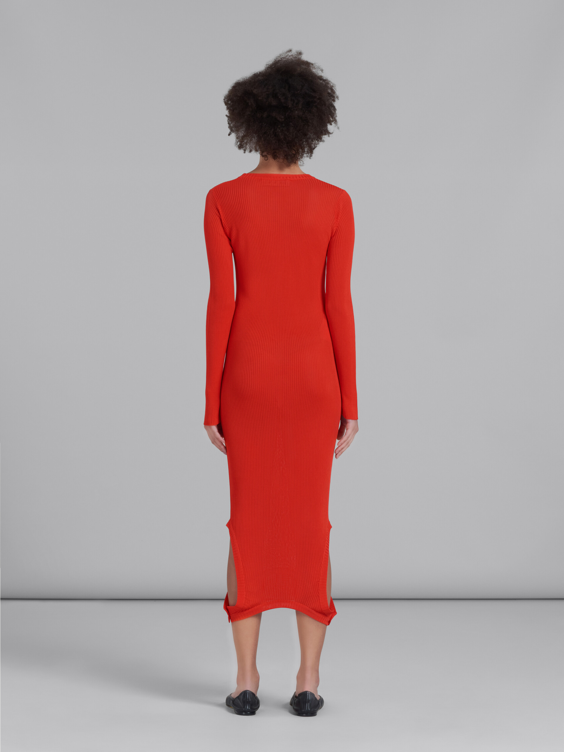 Red ribbed dress with press buttons - Pullovers - Image 3
