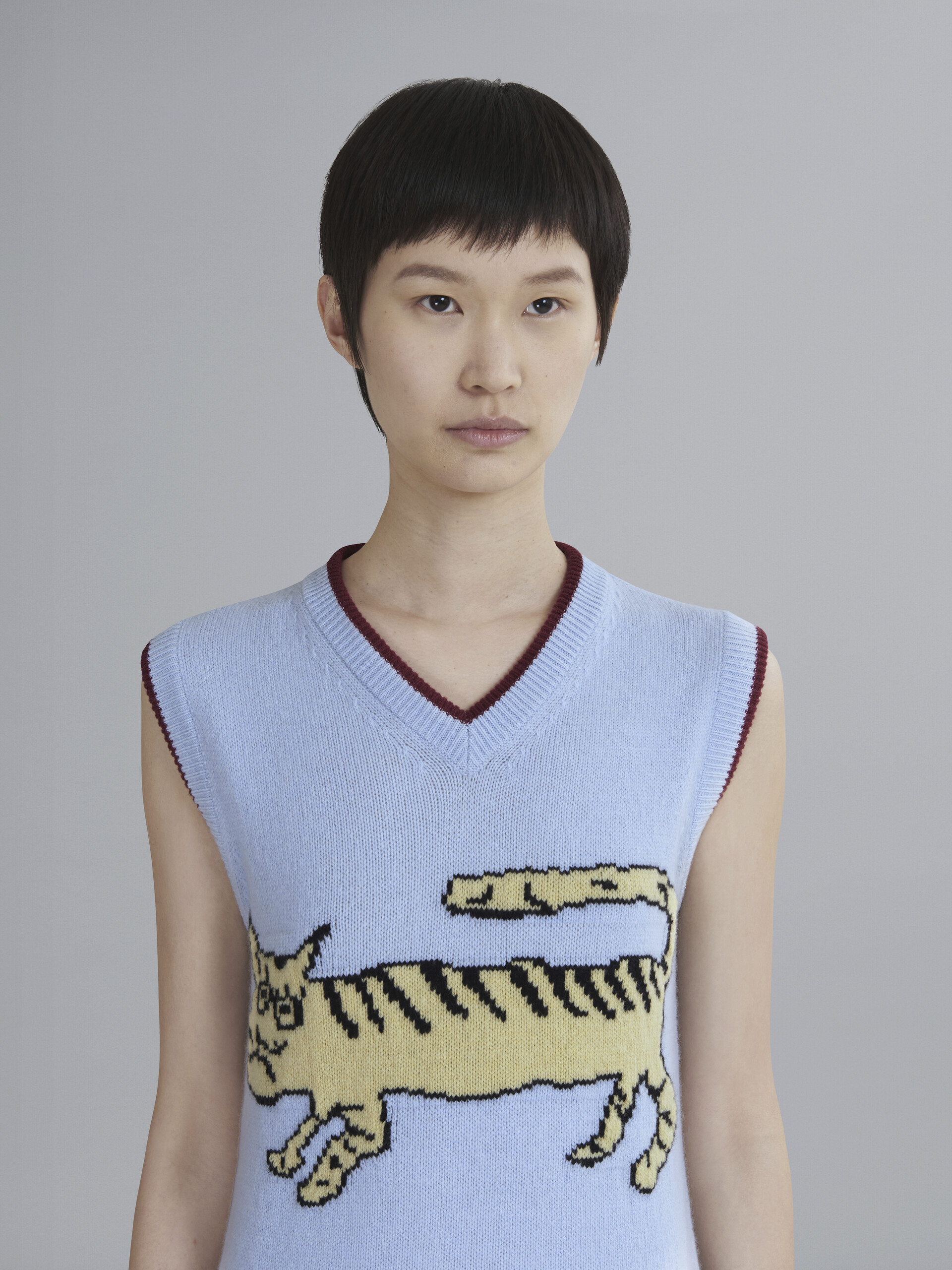 Naif Tiger inlaid wool and cashmere vest - Pullovers - Image 4
