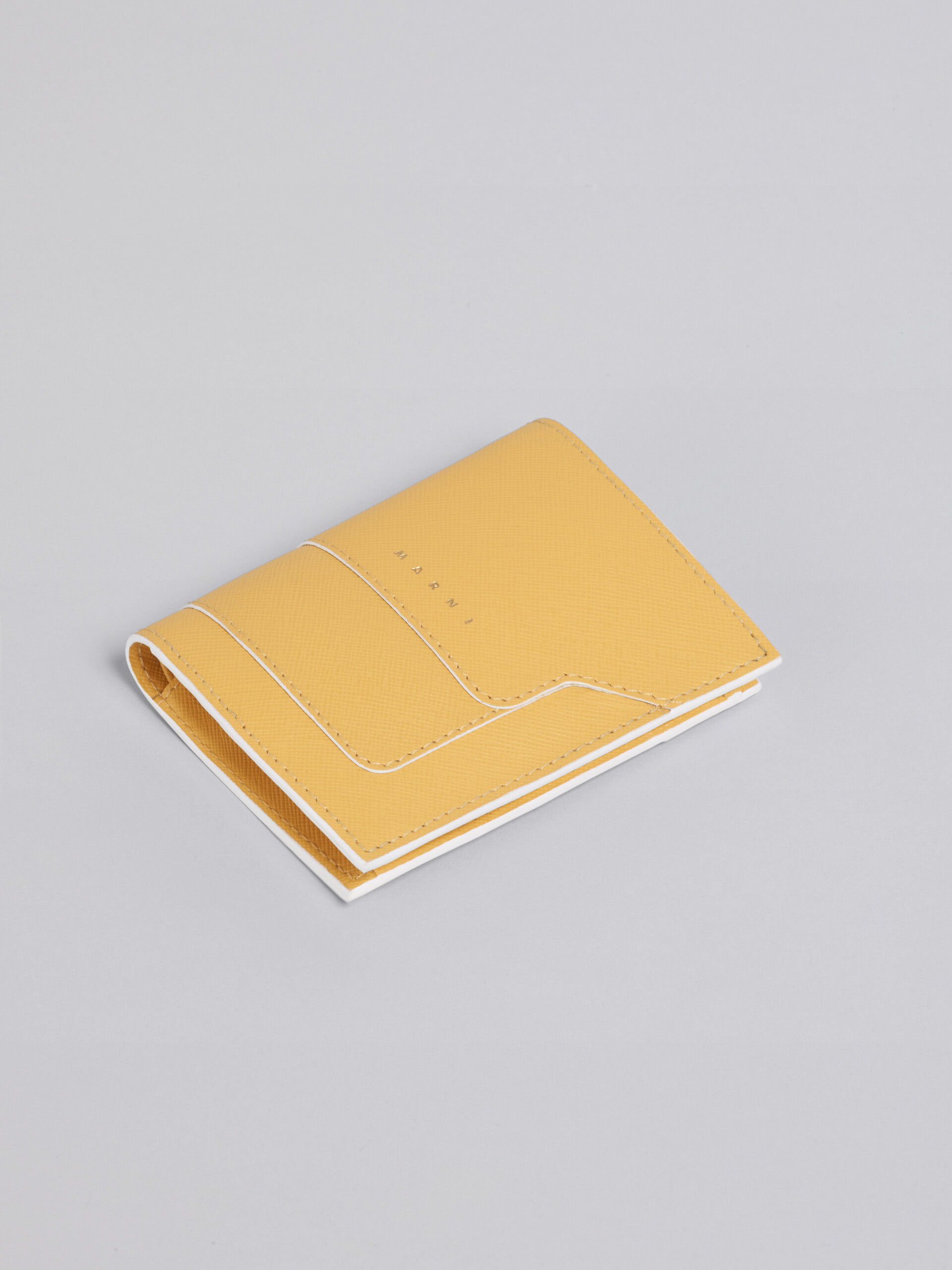 Saffiano leather bi-fold mono-coloured wallet yellow - Wallets - Image 5