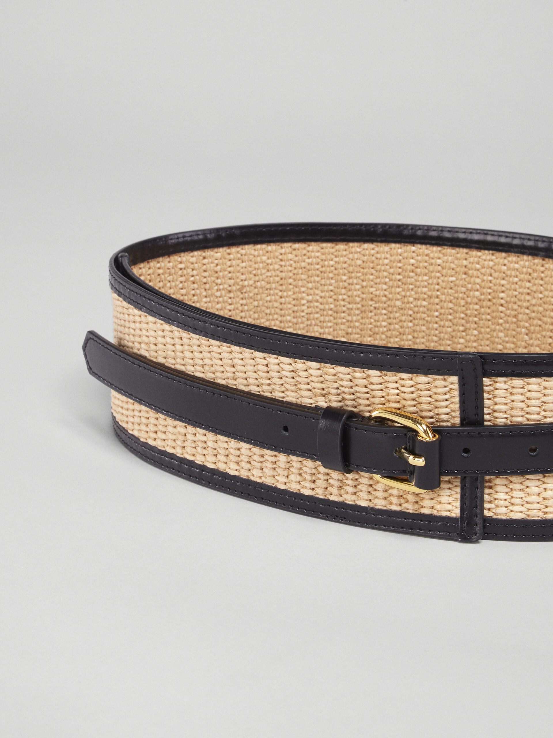 Belt in brown leather and raffia-effect fabric - Belts - Image 3