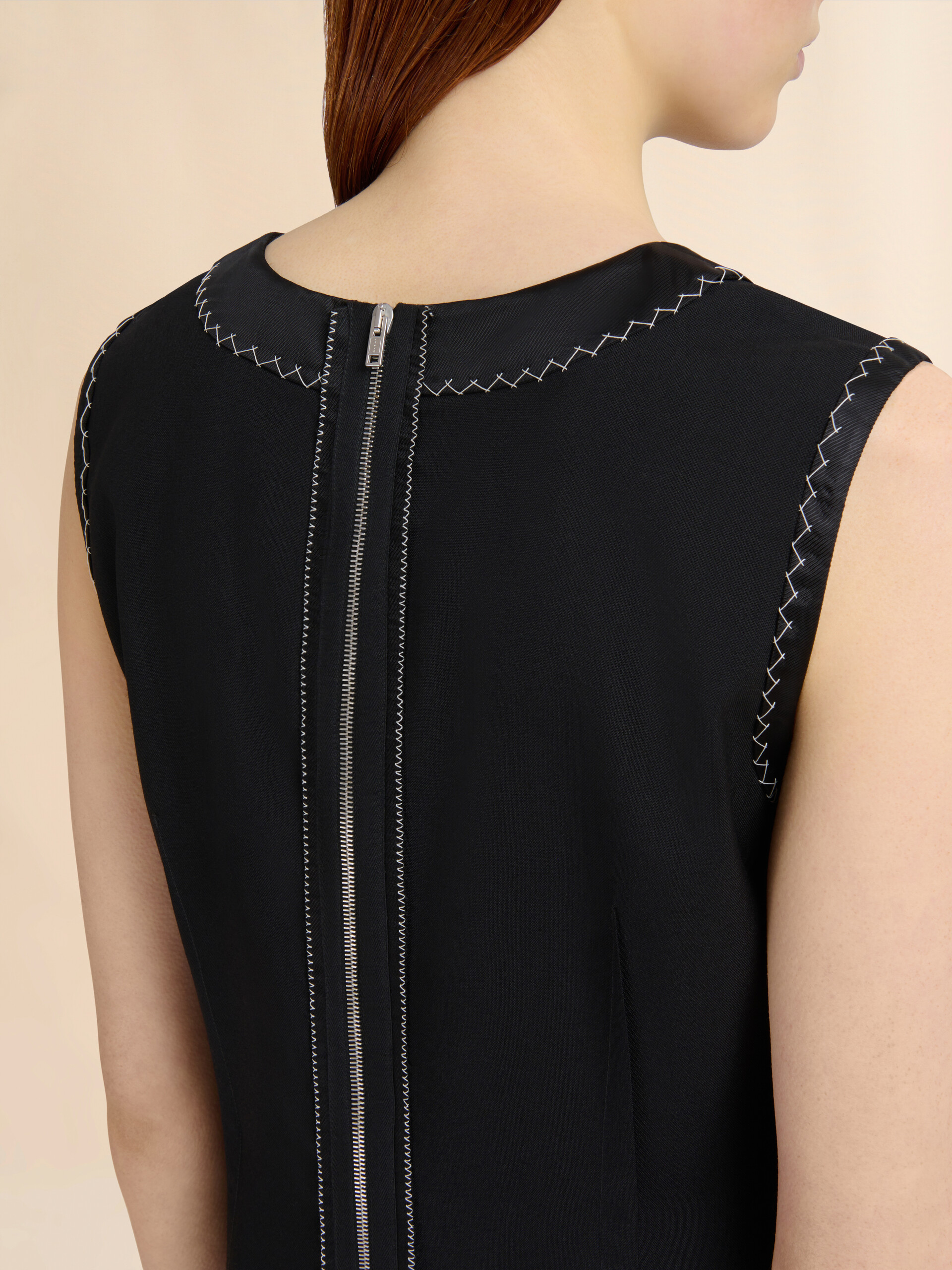 Black wool inside-out dress - Dresses - Image 5