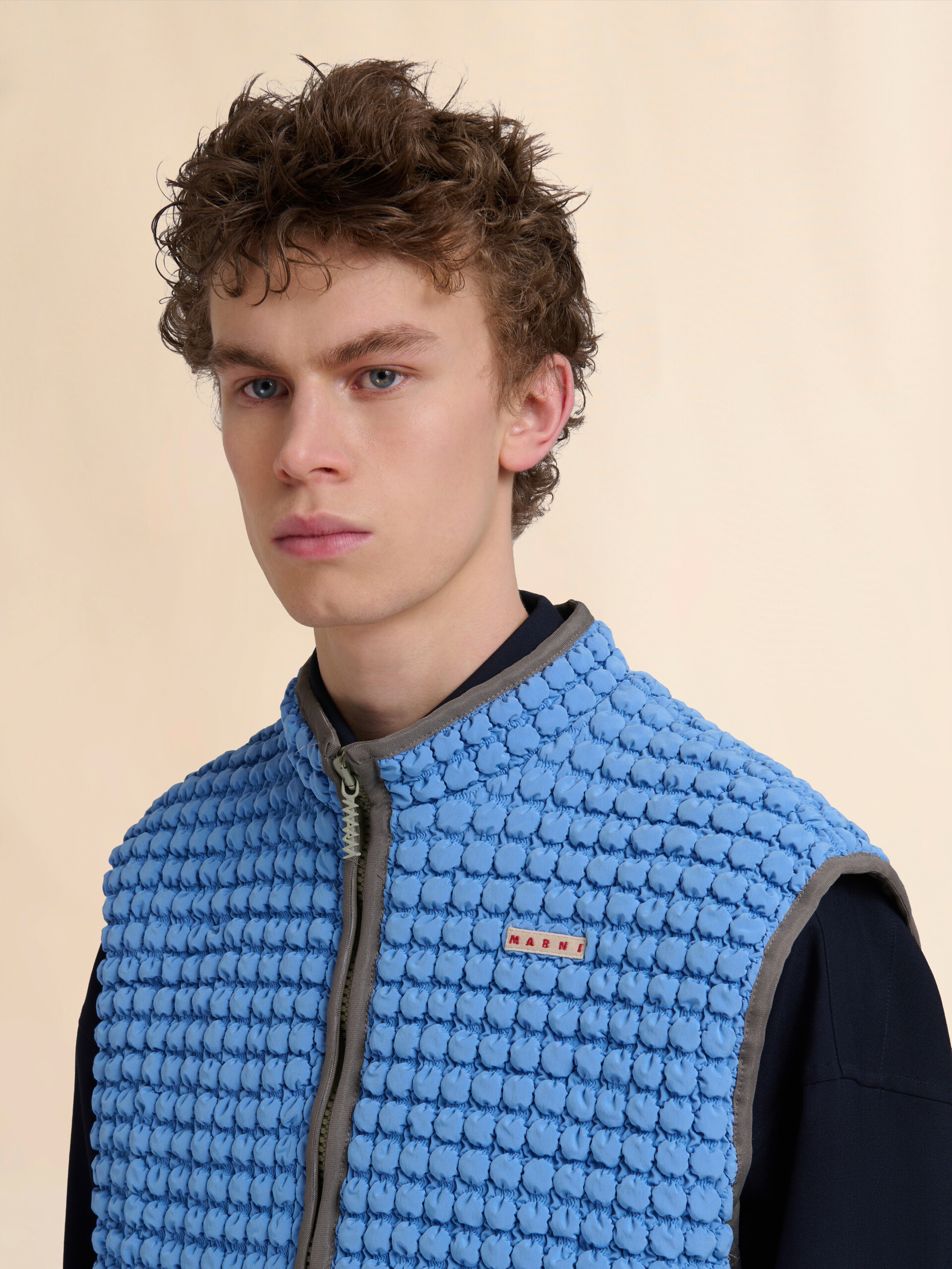 Blaue Weste aus Nylon mit Rüscheneffekt - Weste - Image 4