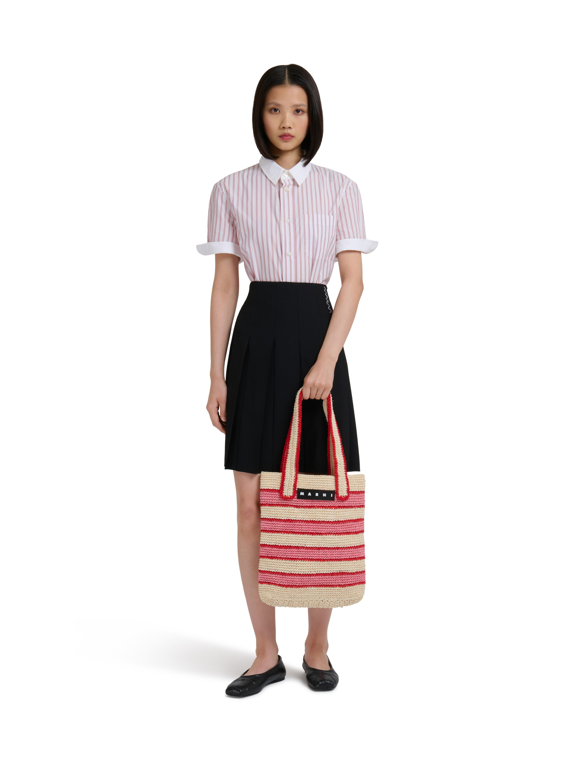 ♡美品♡マルニMARNI クロシェバッグ ホワイト&ブルー MARNI MARKET FISH クロシェバッグ | Marni