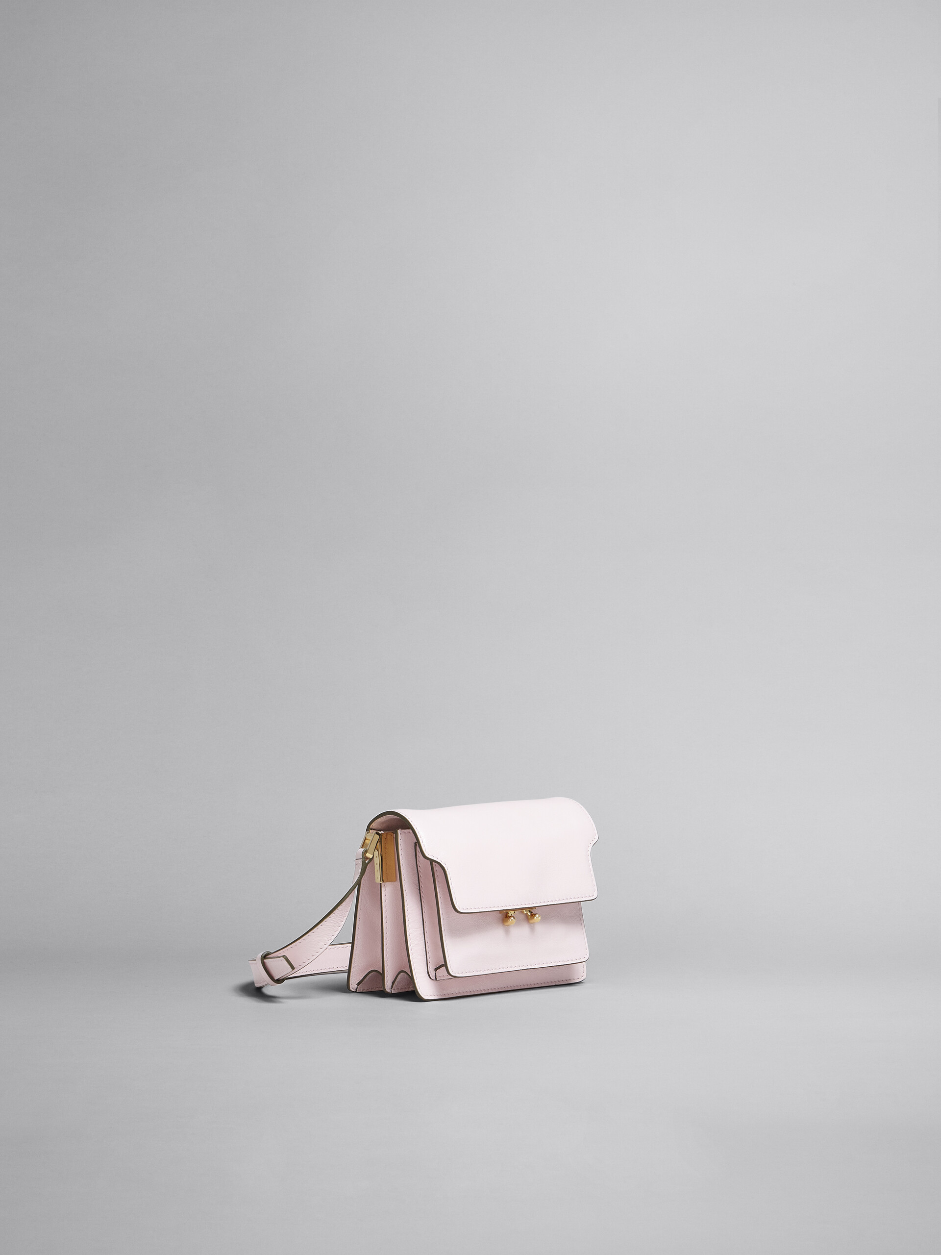 TRUNK SOFT bag mini in pelle rosa - Borse a spalla - Image 5