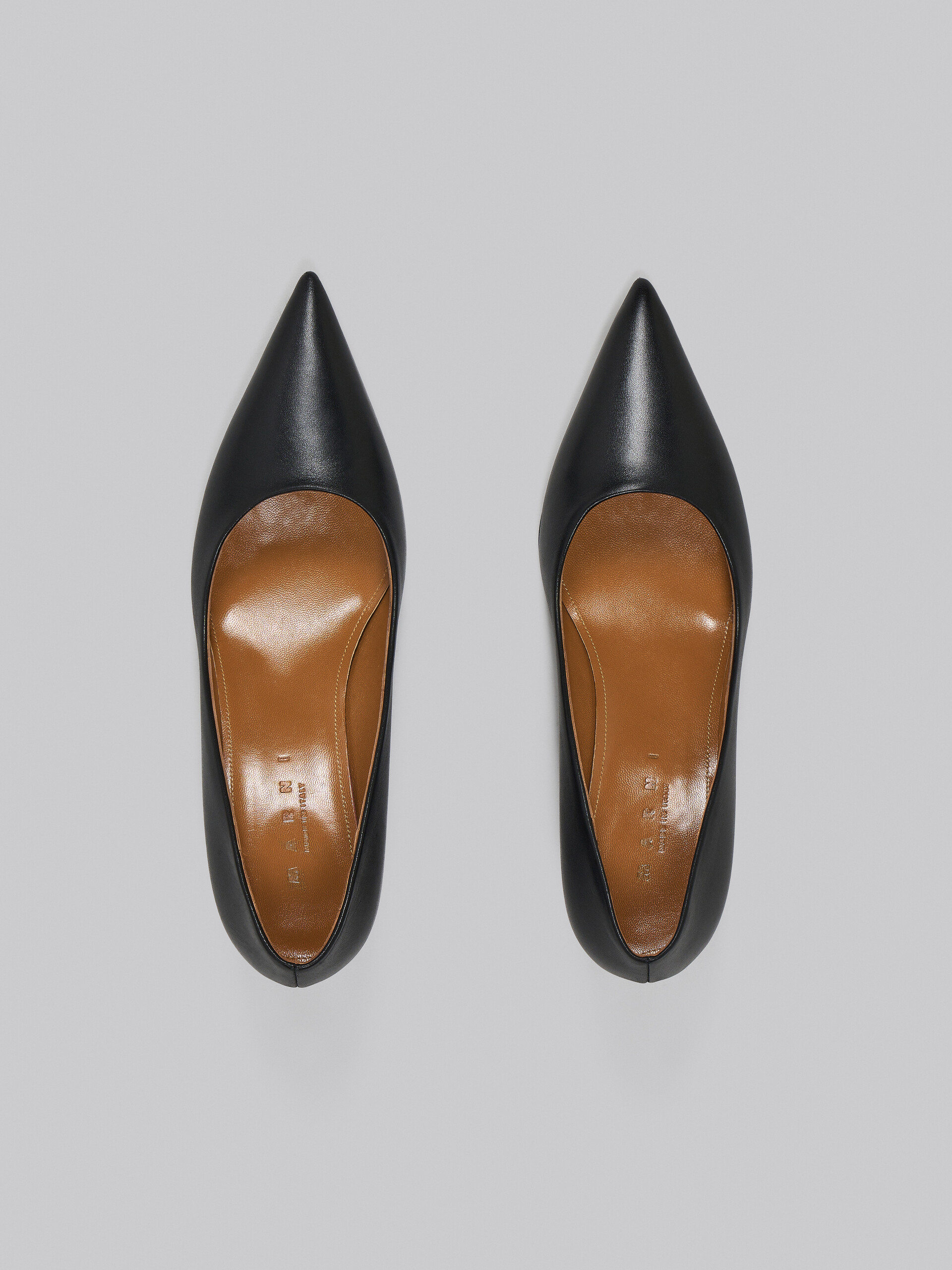 Escarpins en cuir noir - Escarpins - Image 4