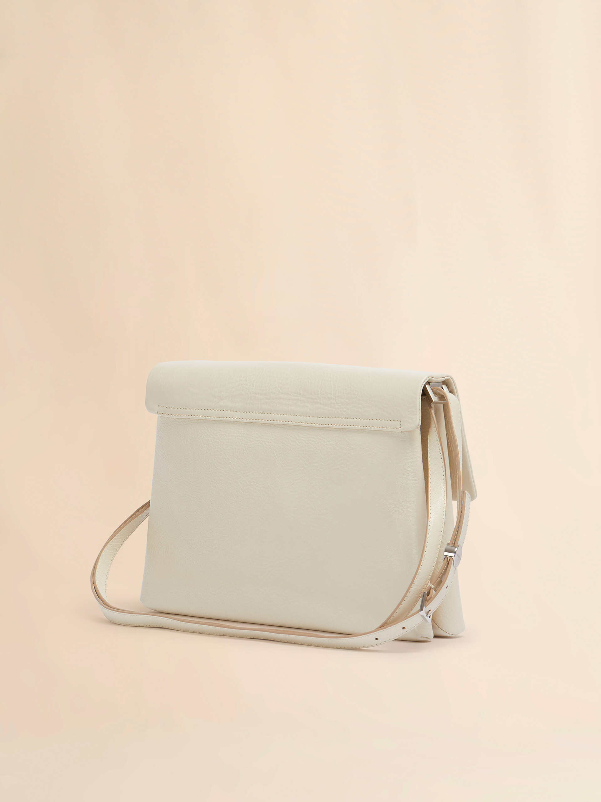 Black craquelé patent leather medium Envelope bag - Shoulder Bags - Image 3