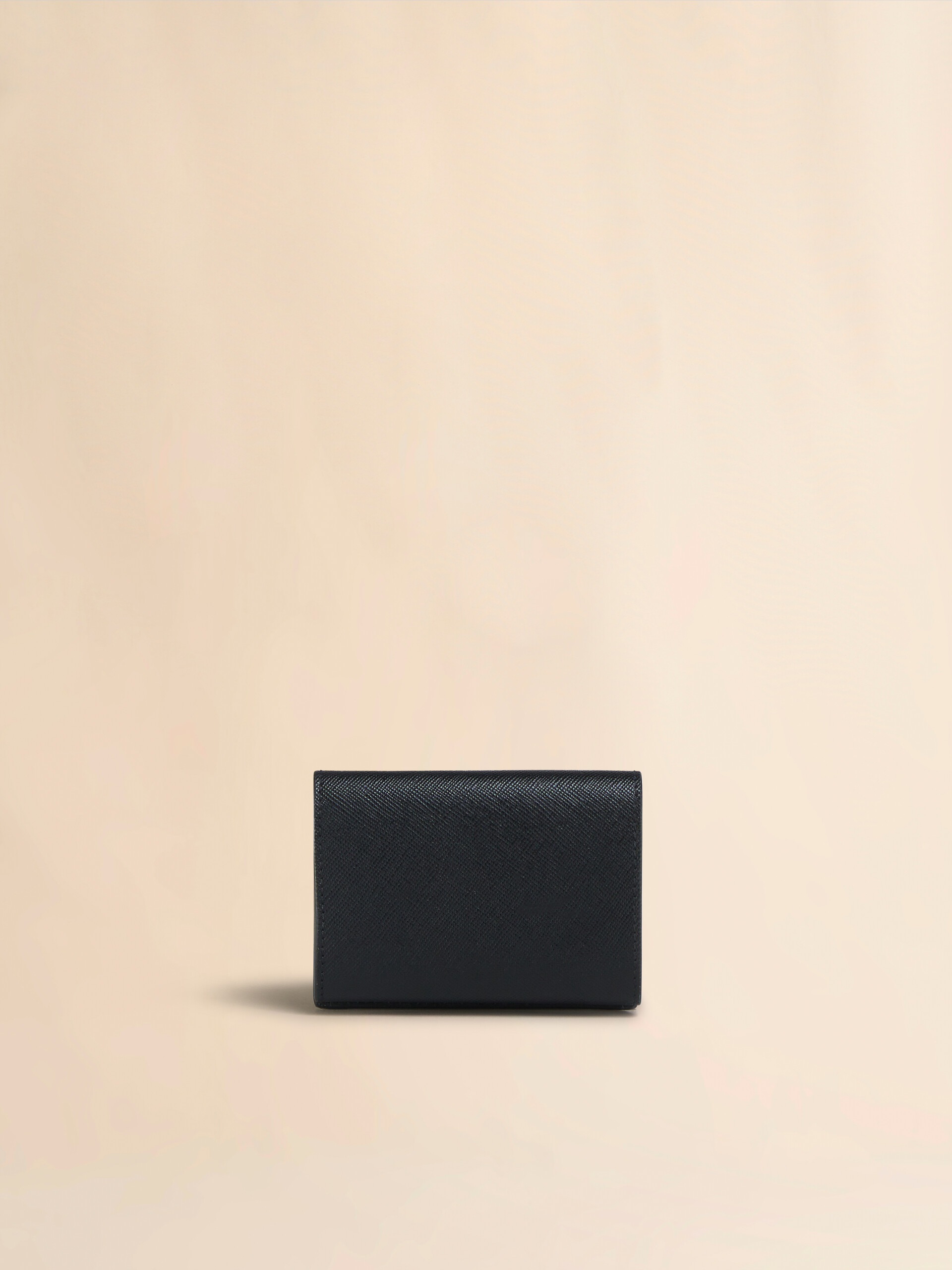 ブラック＆ブルー サフィアーノレザー 三つ折りウォレット - 財布 - Image 3