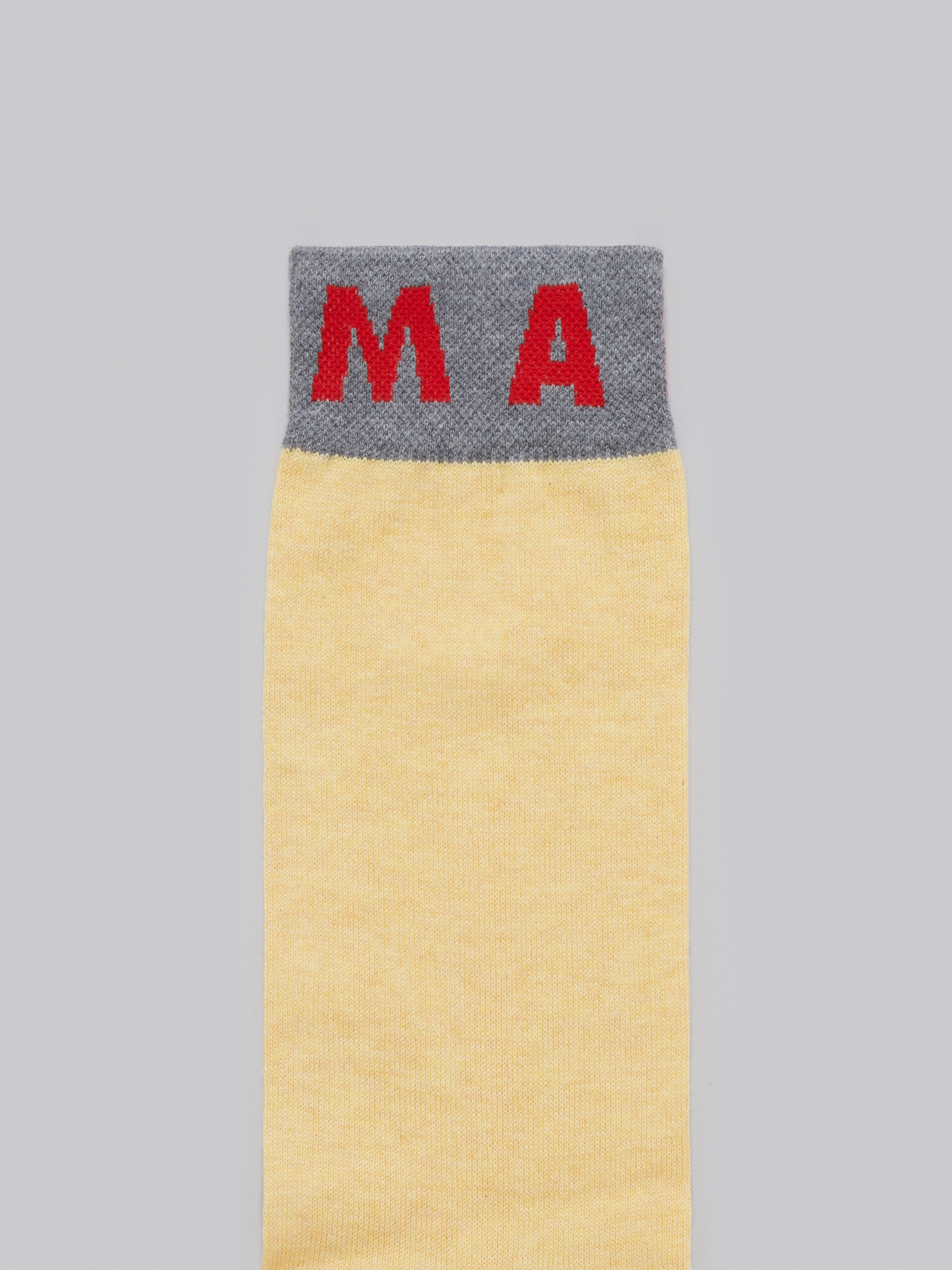 Yellow cotton and nylon socks with colour blocks - Socks - Image 3