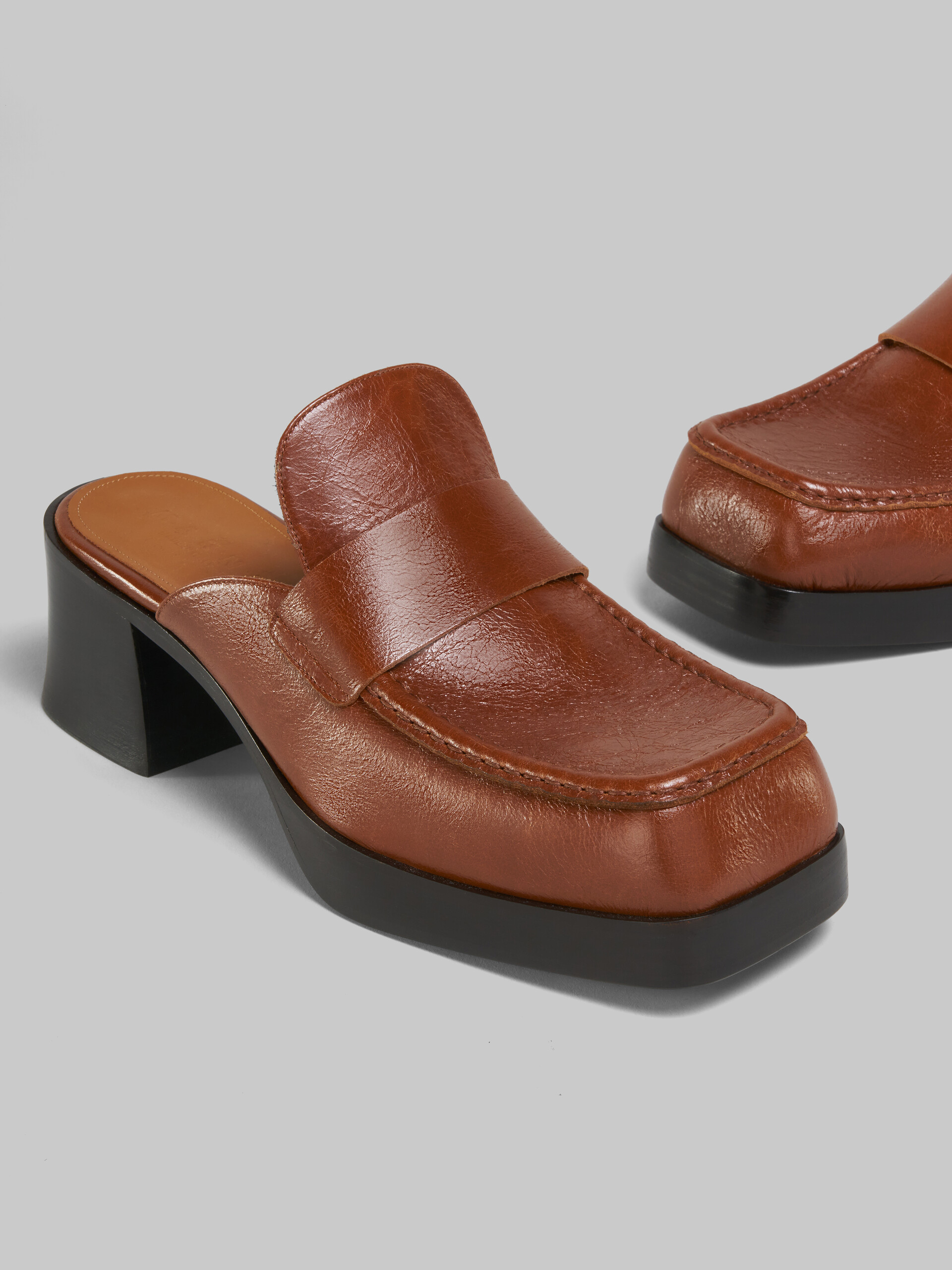 Brown leather heeled mule - Pumps - Image 5