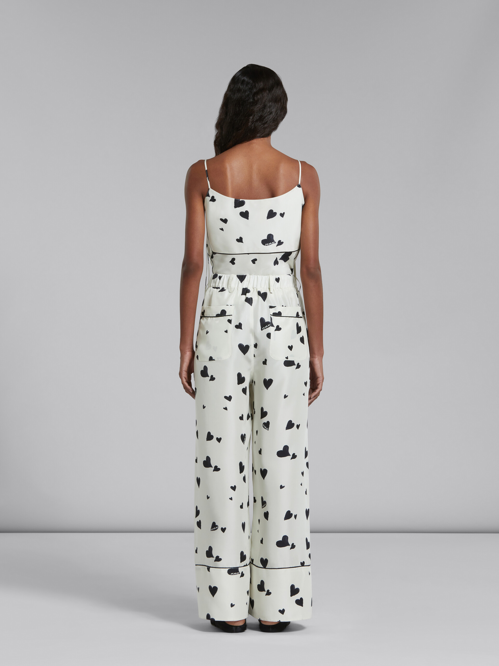 White silk pyjama trousers with Bunch of Hearts print - Pants - Image 3