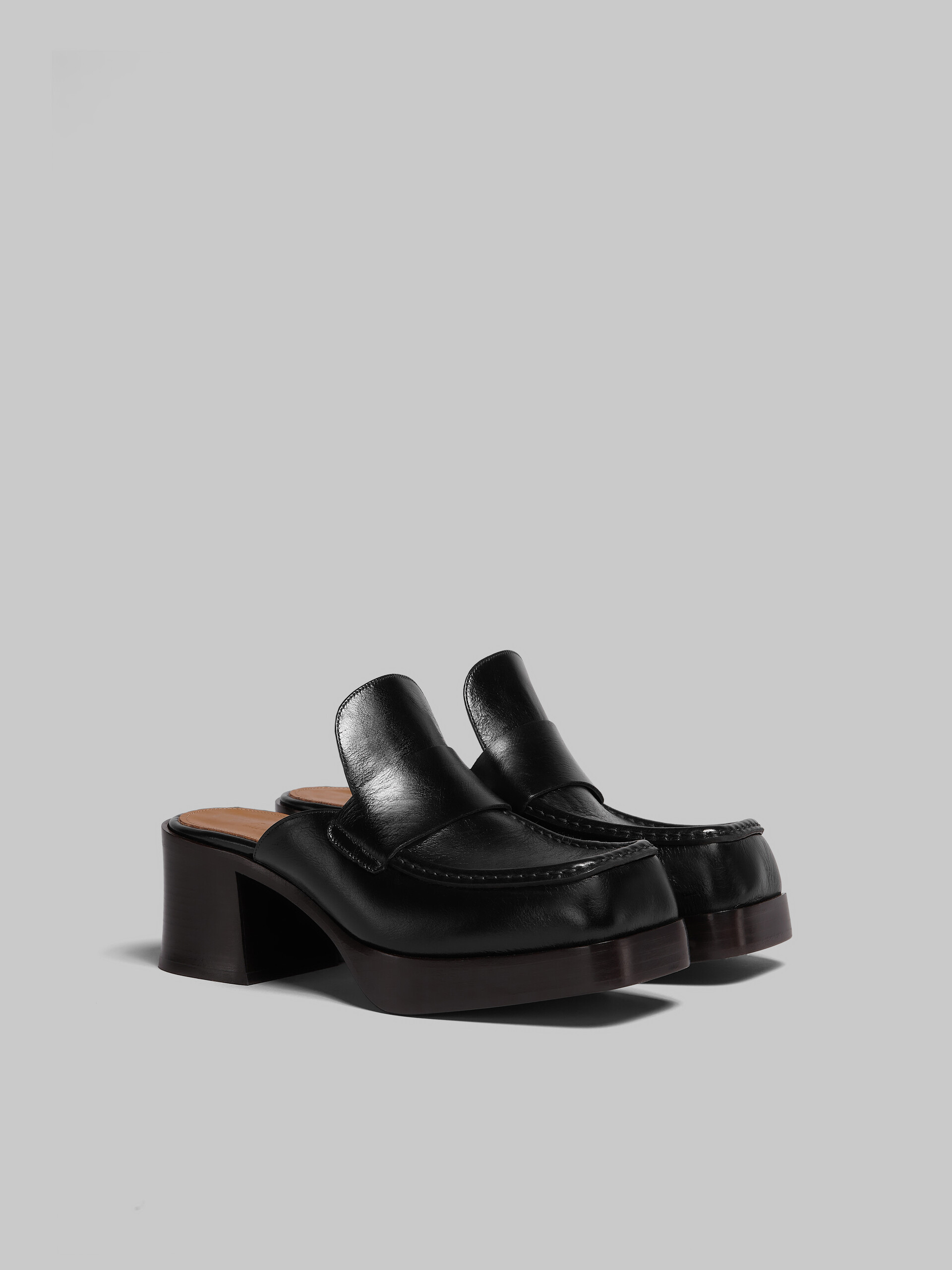 Black leather heeled mule - Clogs - Image 2