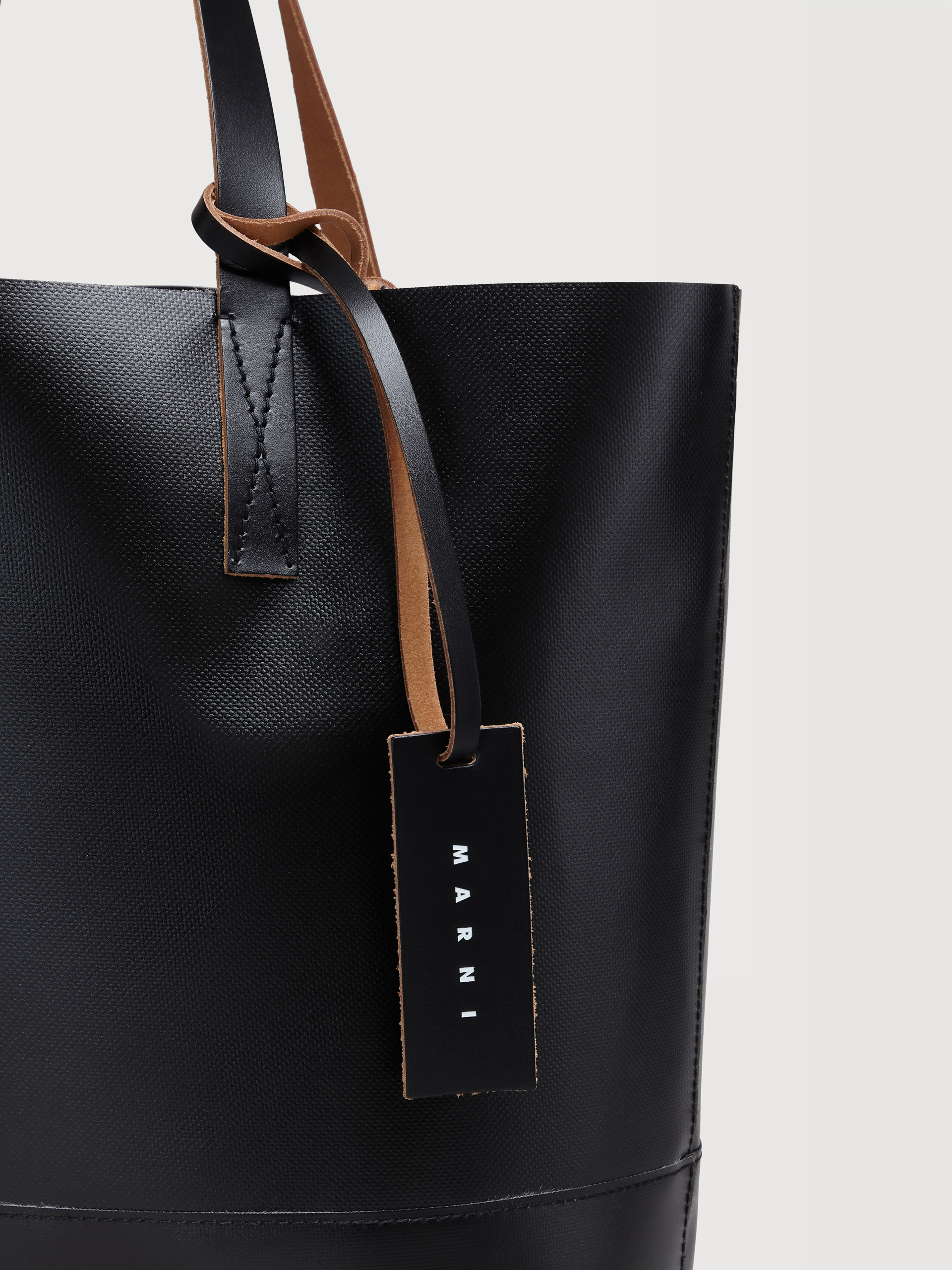 Black open shopper with Marni tag - Shopping Bags - Image 4