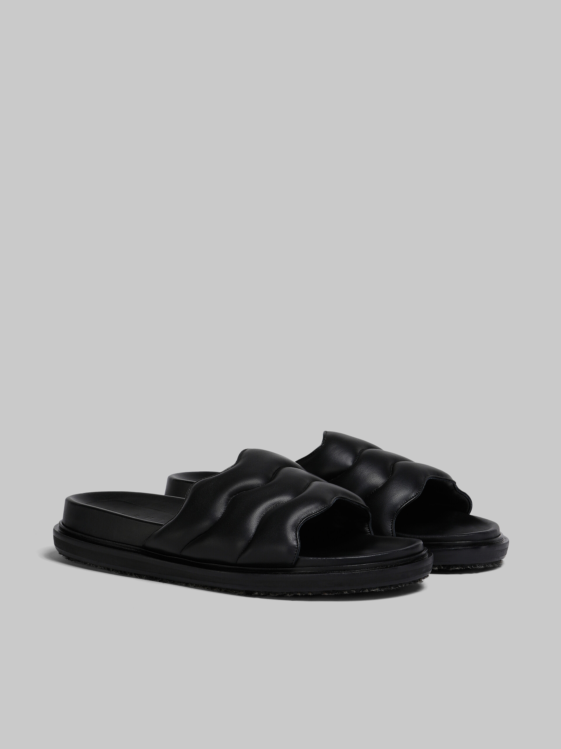 Black wavy leather slide sandal - Sandals - Image 2