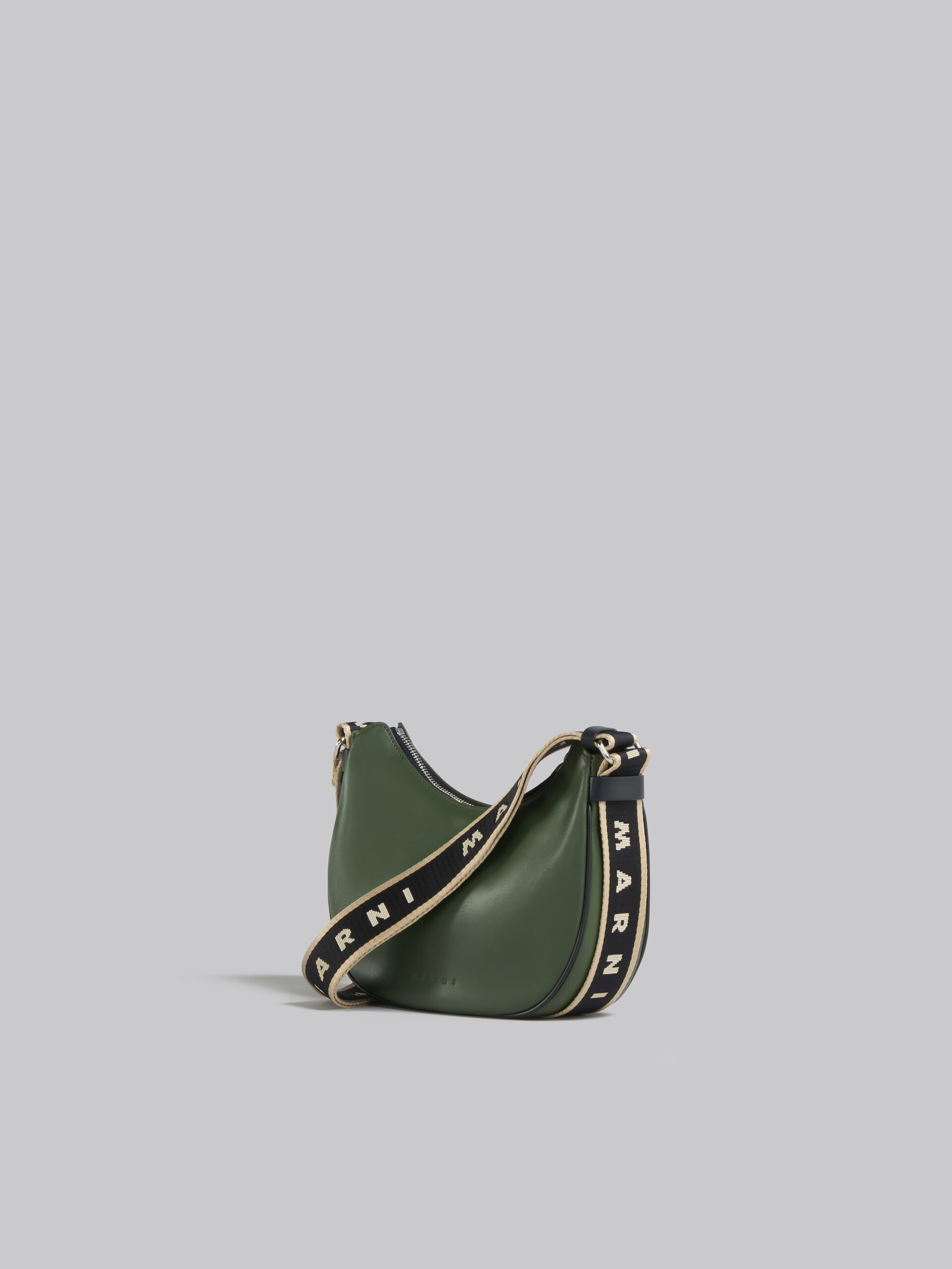 Bey Bag in green leather - Shoulder Bag - Image 3