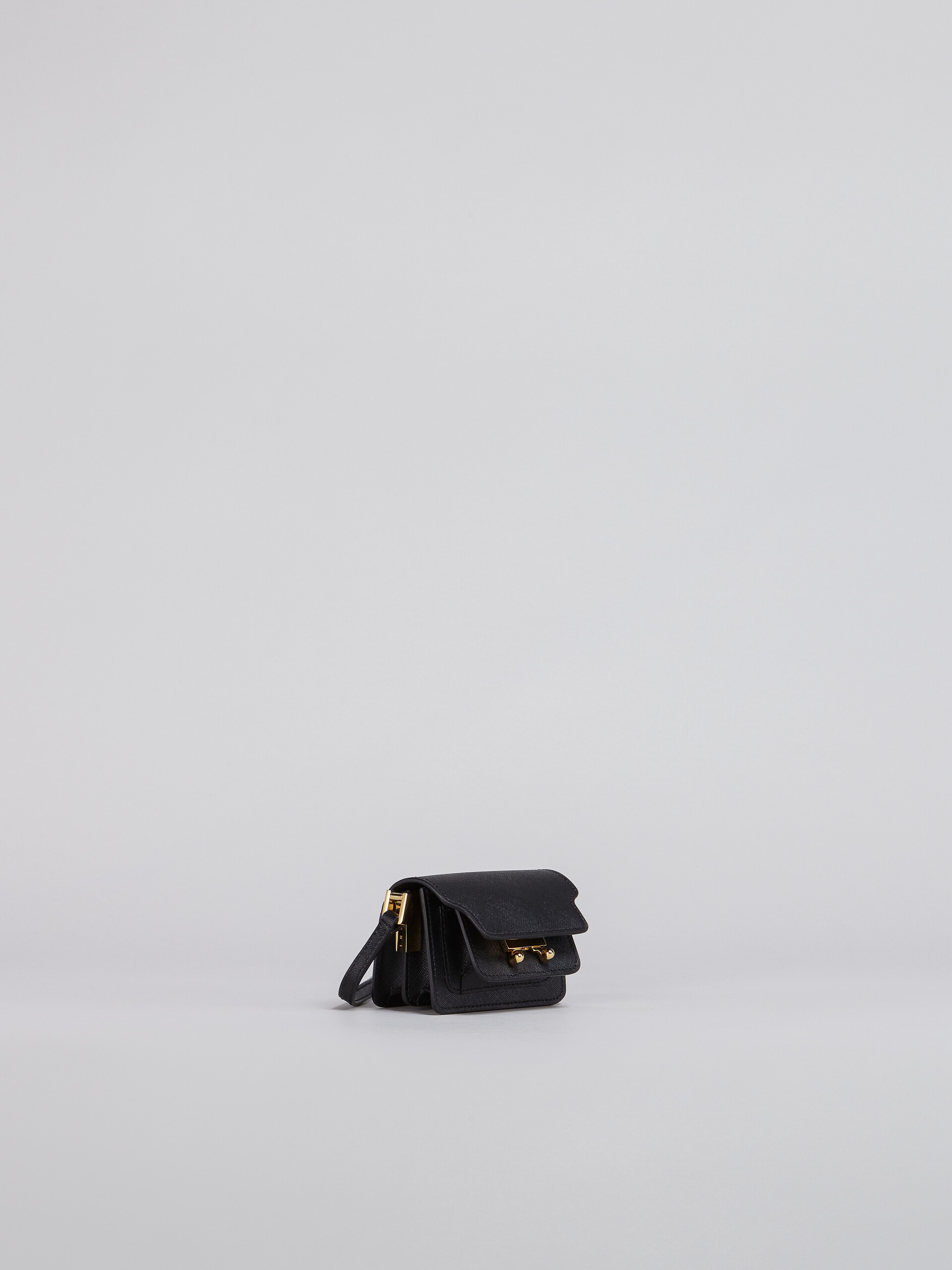 Tasche TRUNK aus schwarzem Saffiano-Kalbsleder - Schultertaschen - Image 5