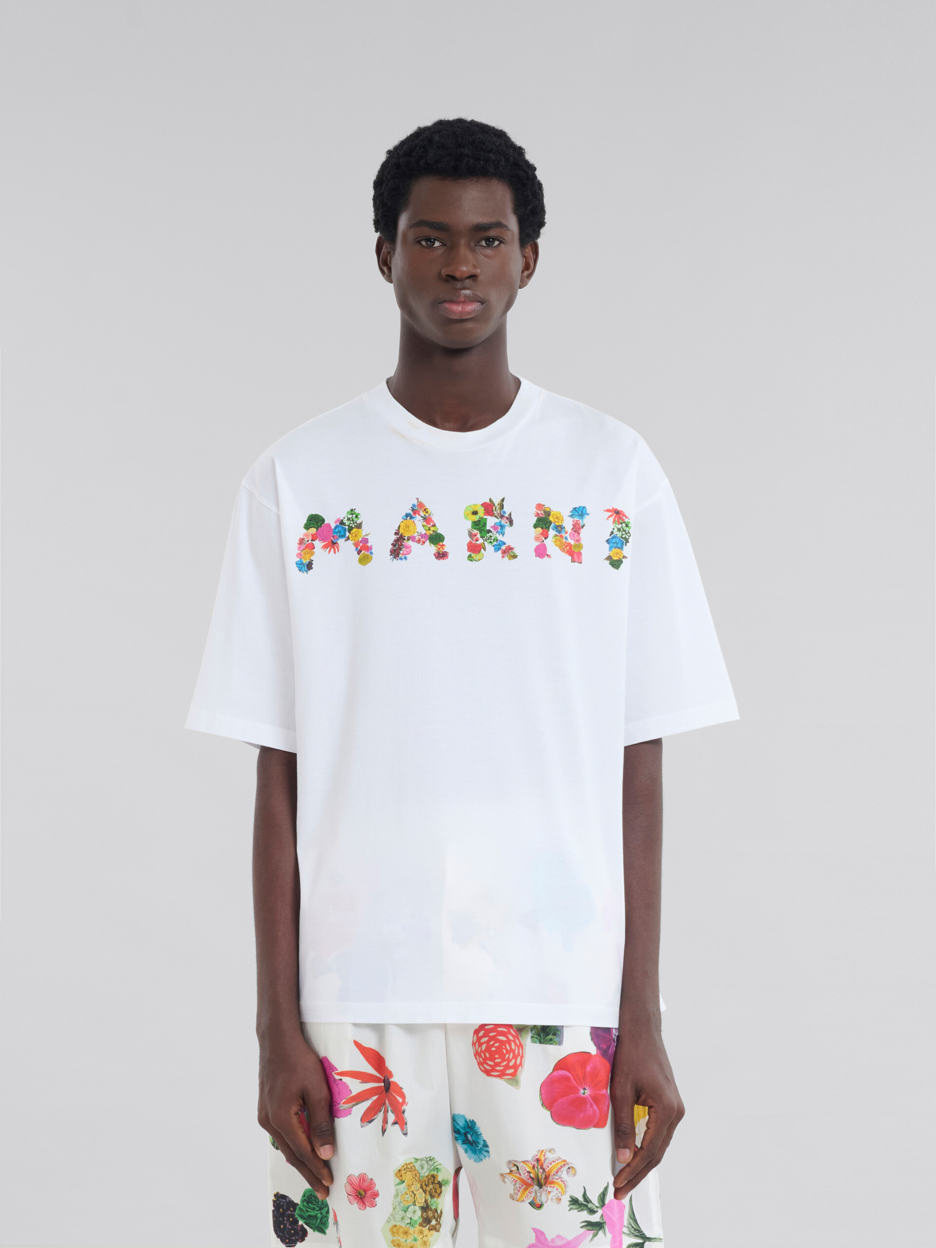 T-shirt in cotone bianco con logo Marni bouquet - T-shirt - Image 2