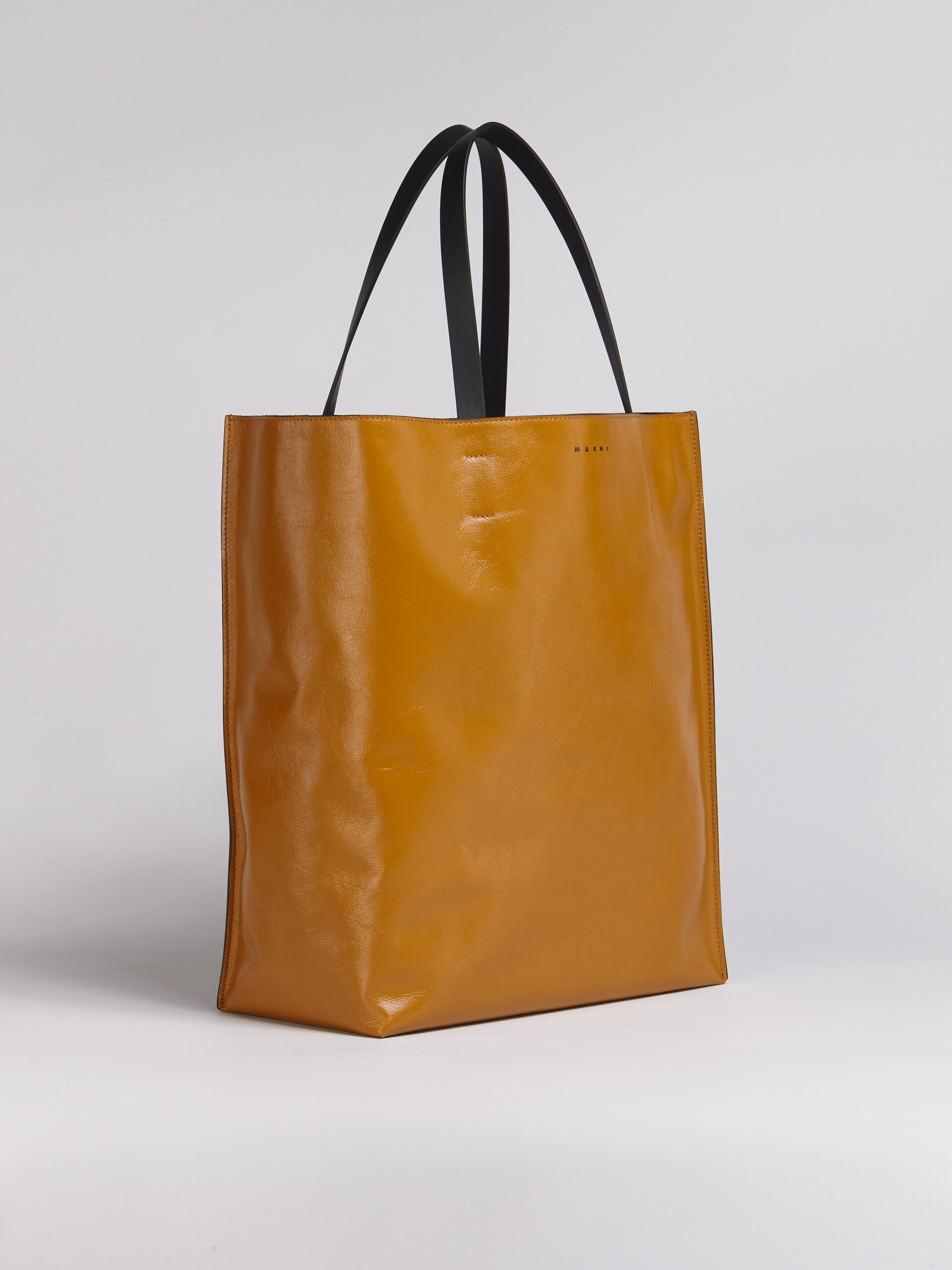 MUSEO SOFT bag in shiny brown and black leather - Shopping Bags - Image 5