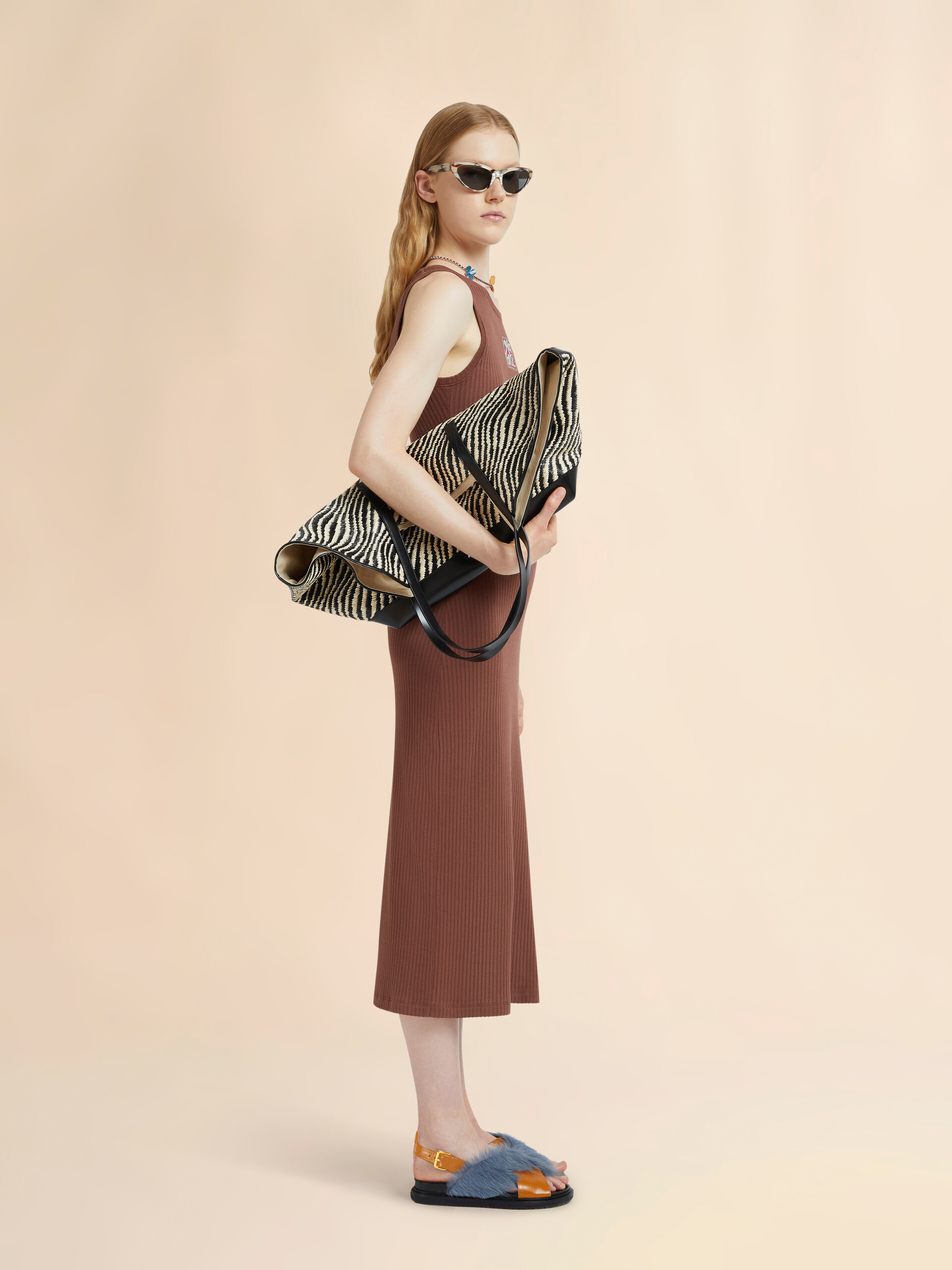 Braunes Midikleid aus Baumwolle mit Marni Frame-Logo - Kleider - Image 6