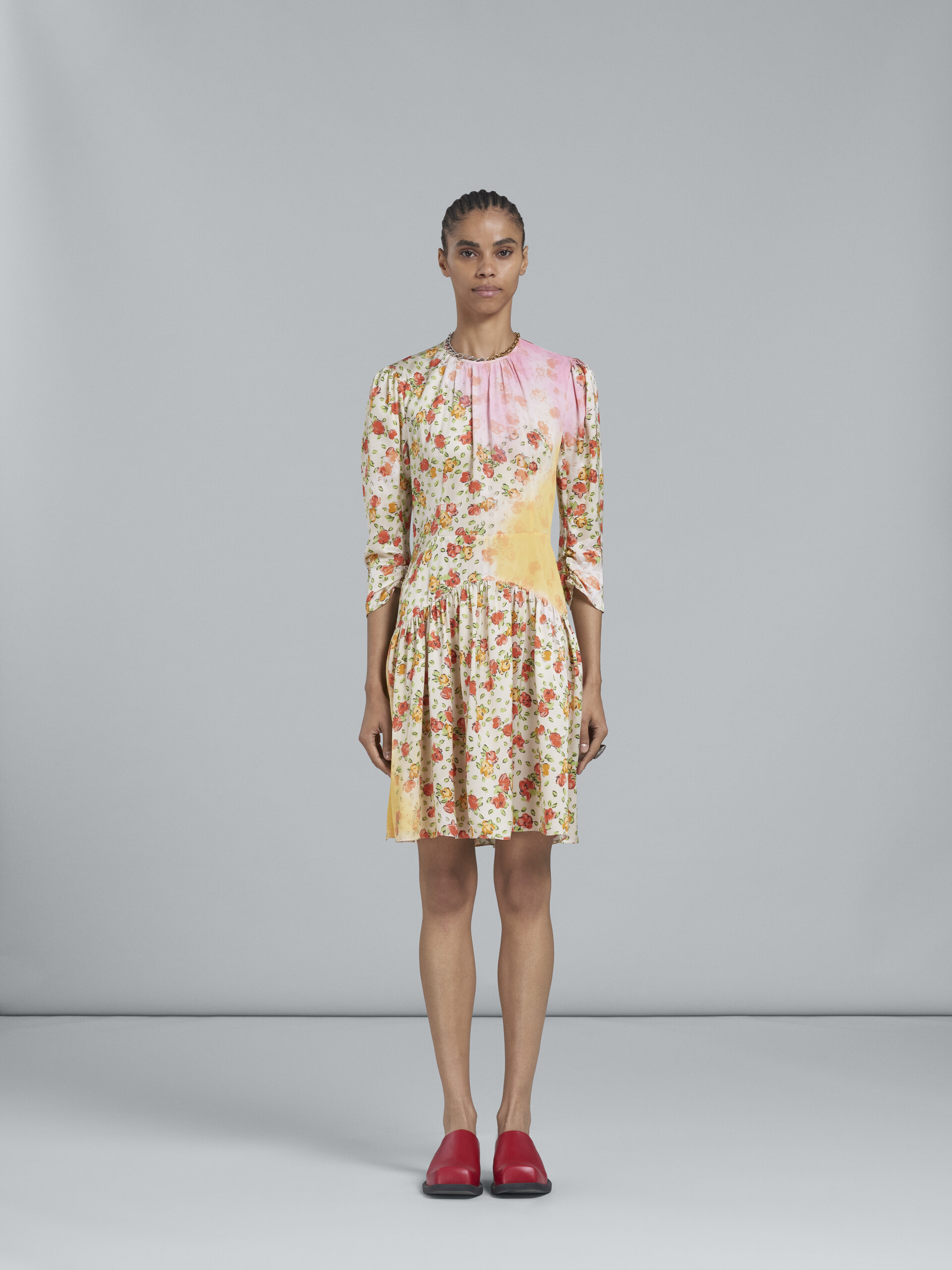 Daybreak Satin print short dress - Dresses - Image 2