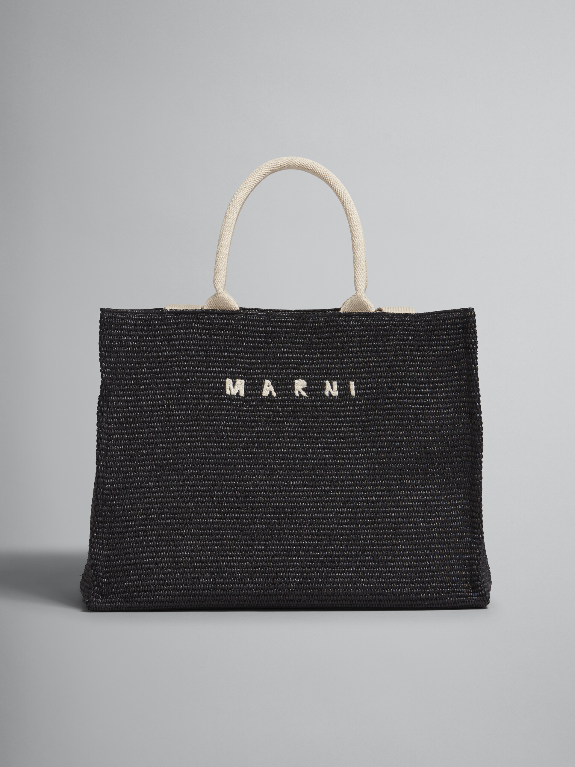 Black raffia shopping bag - Shopping Bags - Image 1