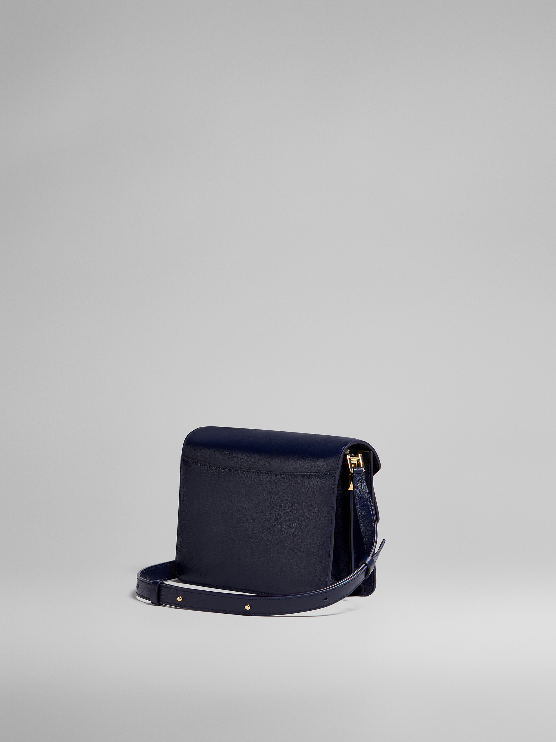 TRUNK SOFT medium bag in blue leather - Shoulder Bag - Image 3