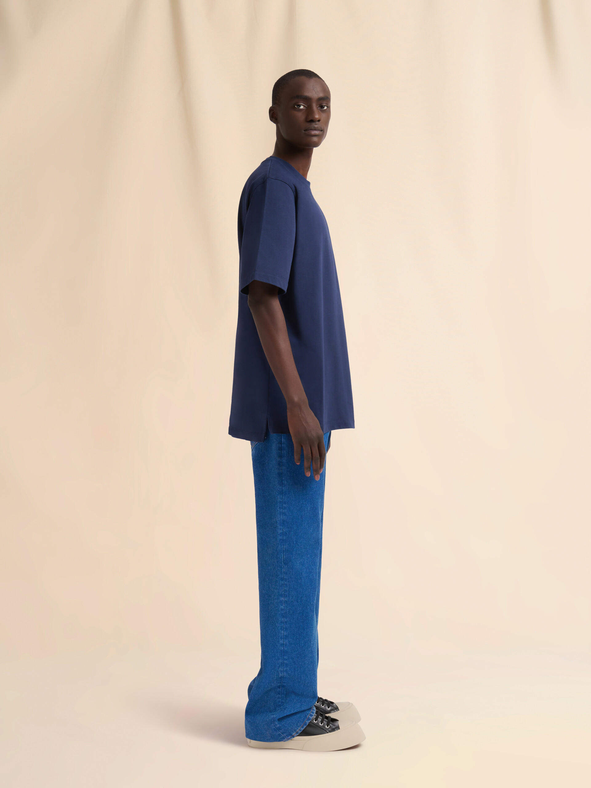 Light blue organic cotton oversized T-shirt with Marni patches - Shirts - Image 5