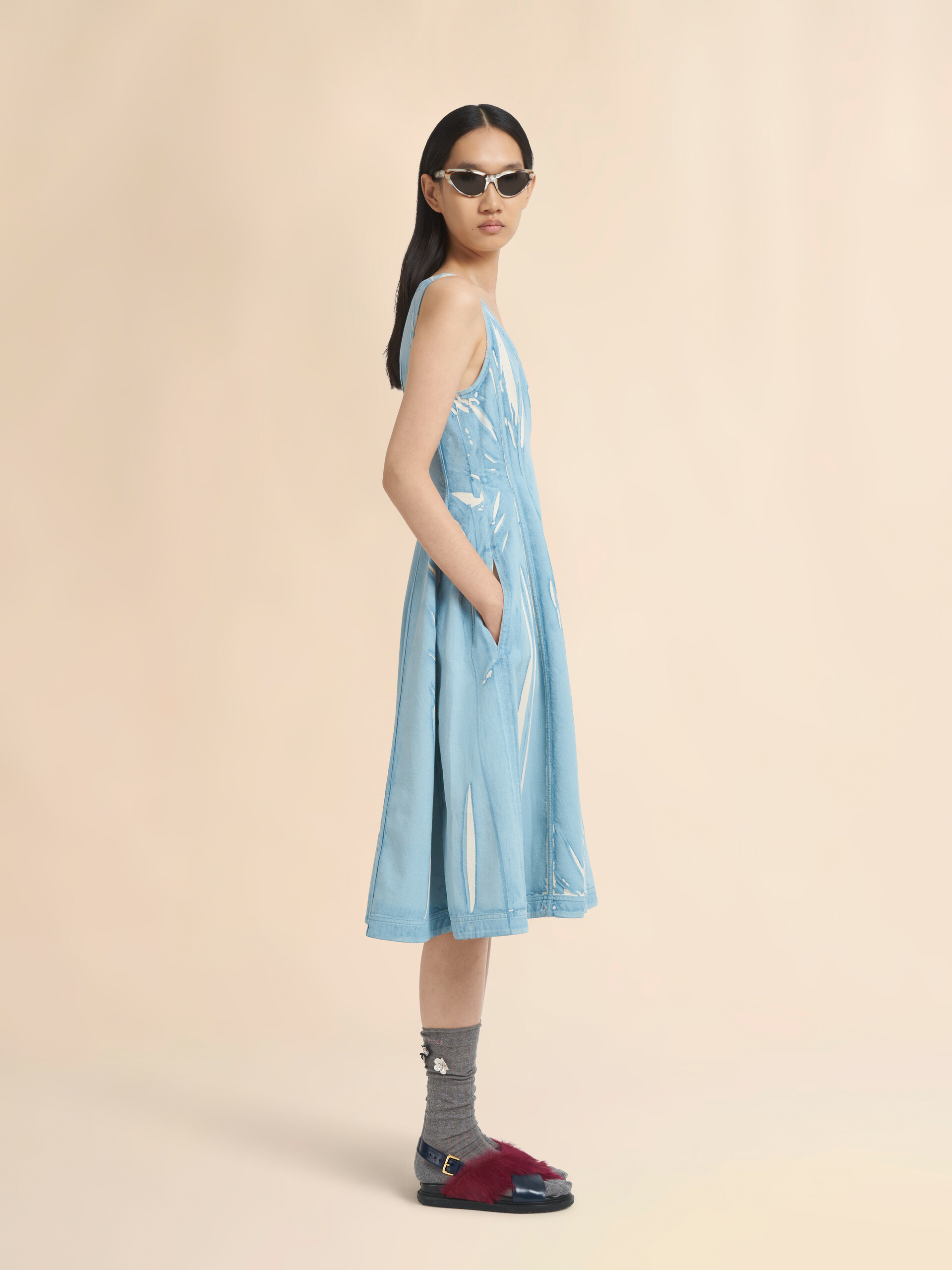 Light blue screen-printed denim midi dress - Dresses - Image 5