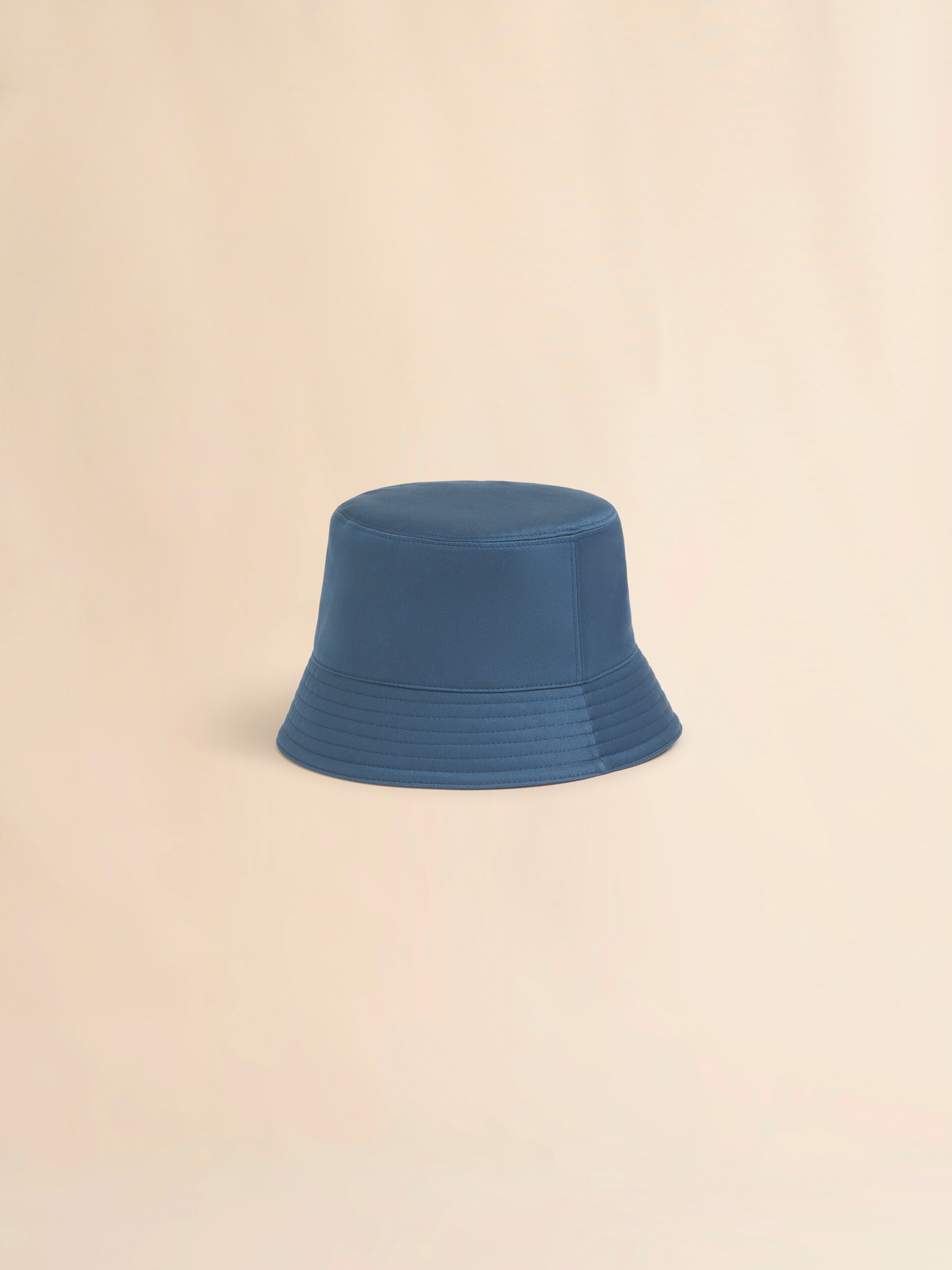 Turquoise water-repellent gabardine bucket hat with embroidered logo - Hats - Image 3