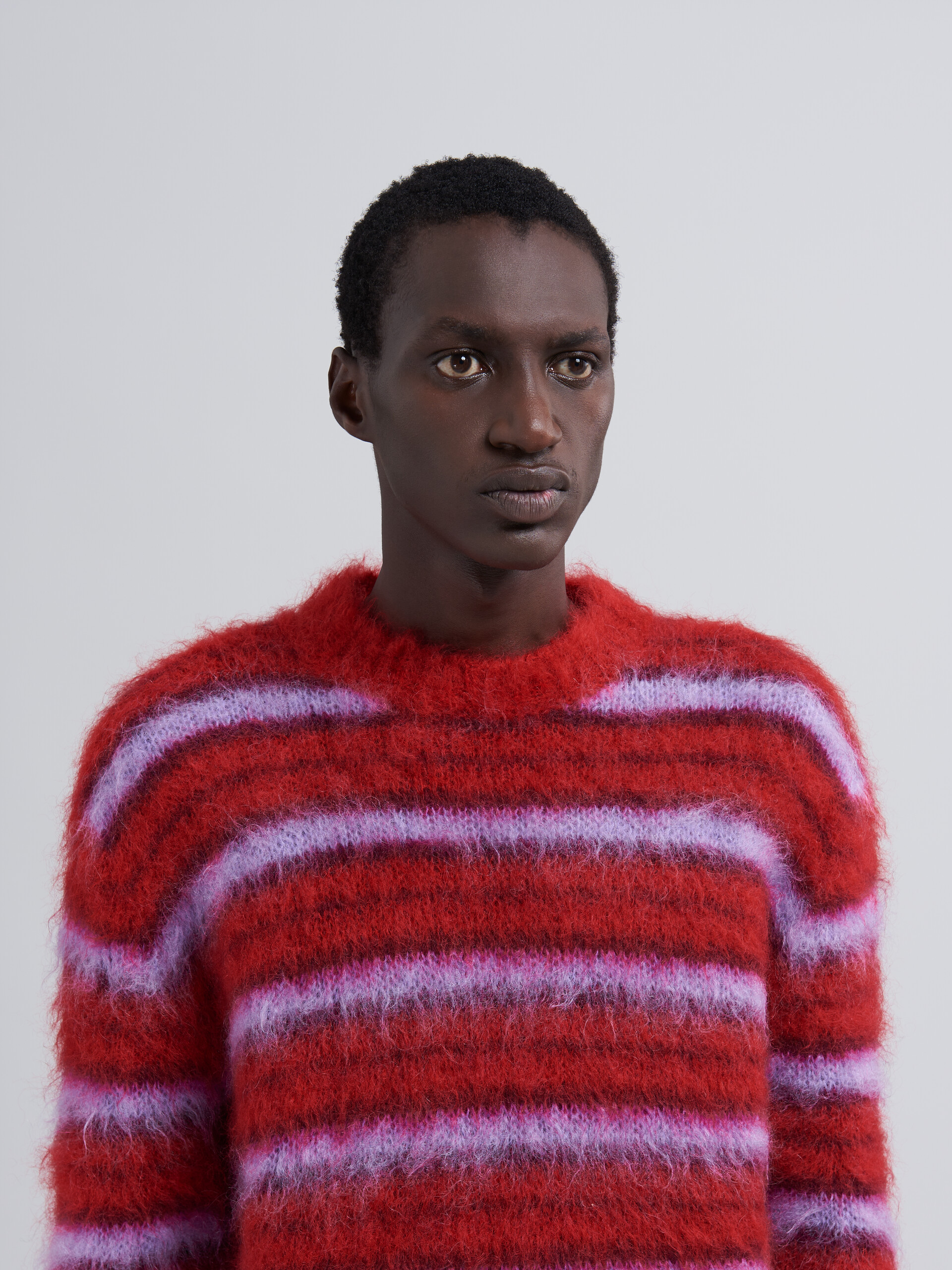 브러싱 처리된 스트라이프 모헤어 스웨터 - Pullovers - Image 4